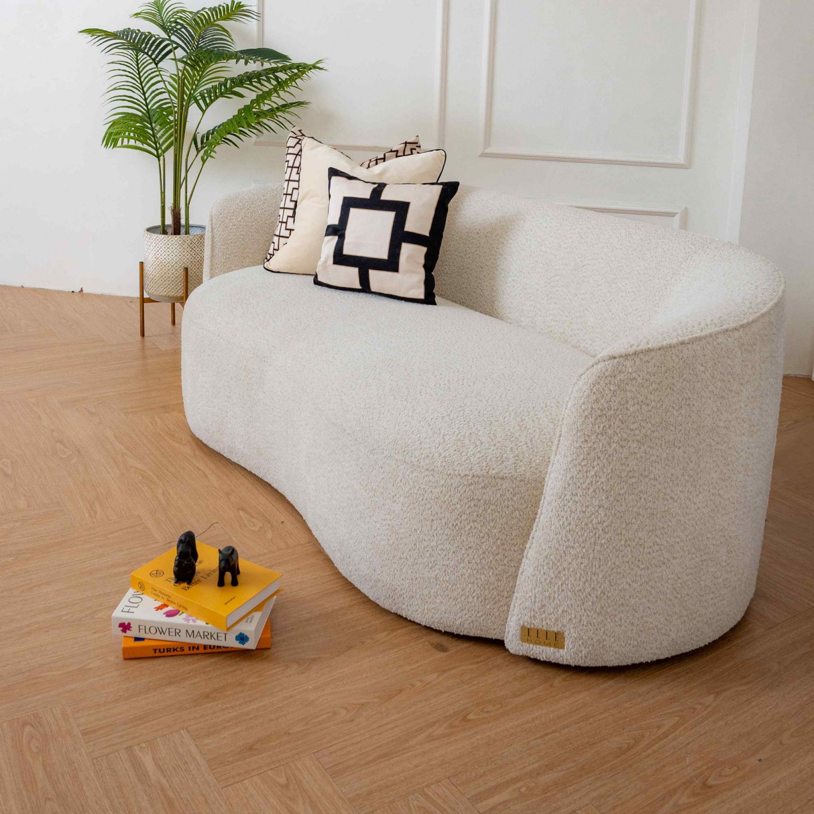 BSSB Furniture holds global manufacturing rights for a range of Elle Home sofas