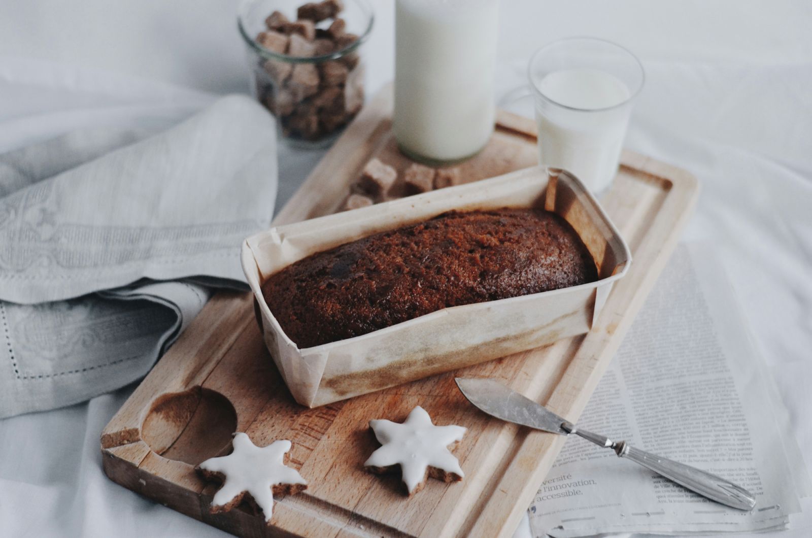 Fruitcake, a traditional Christmas cake (Photo: Unsplash)
