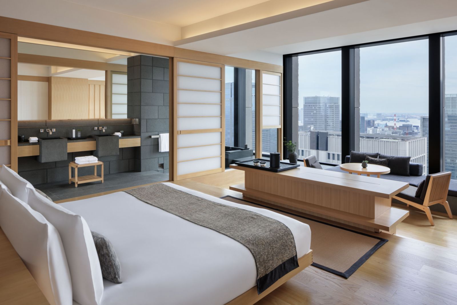 Panorama Suite, bedroom