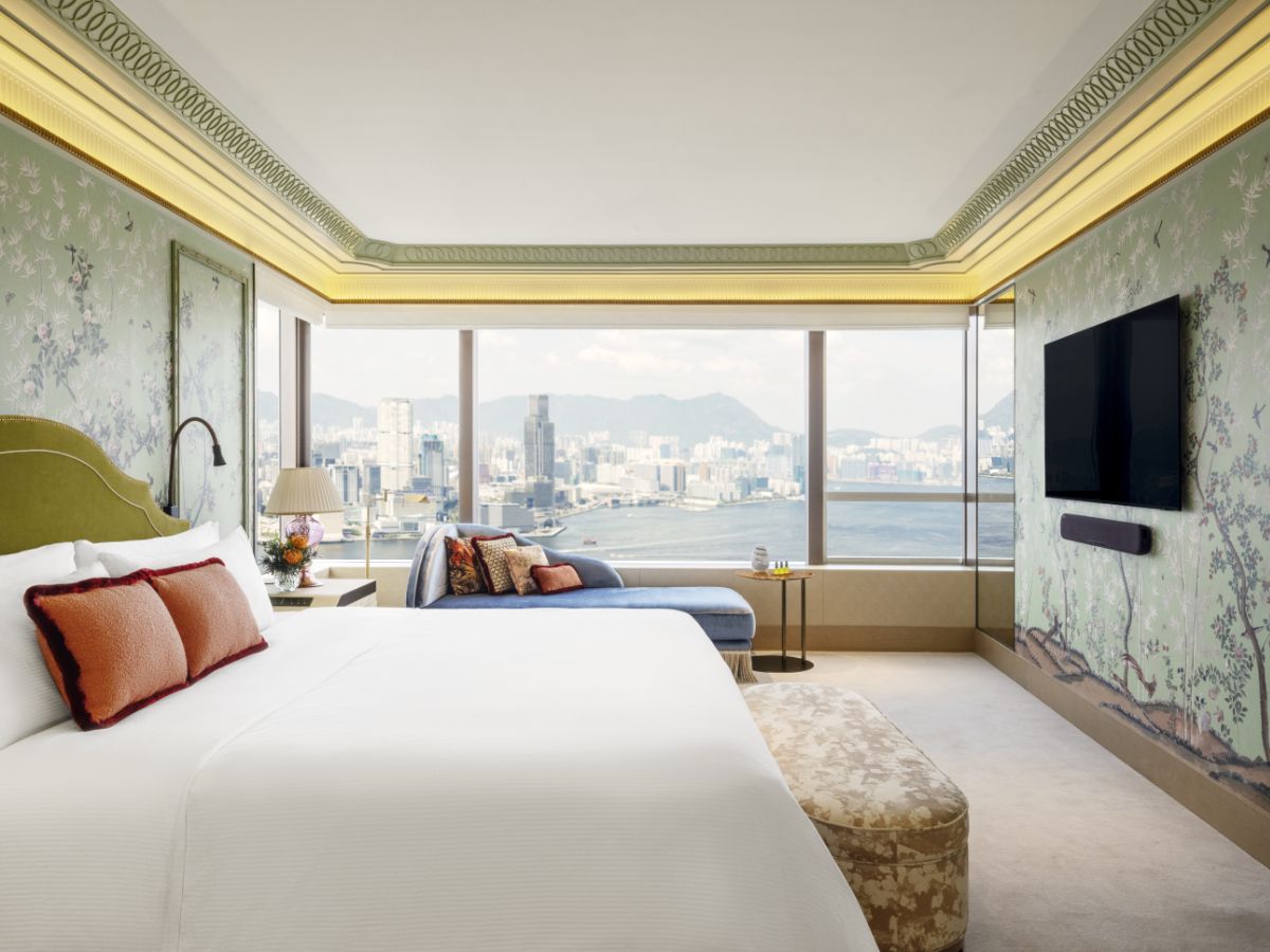 The Shangri-La Suite - Master Bedroom