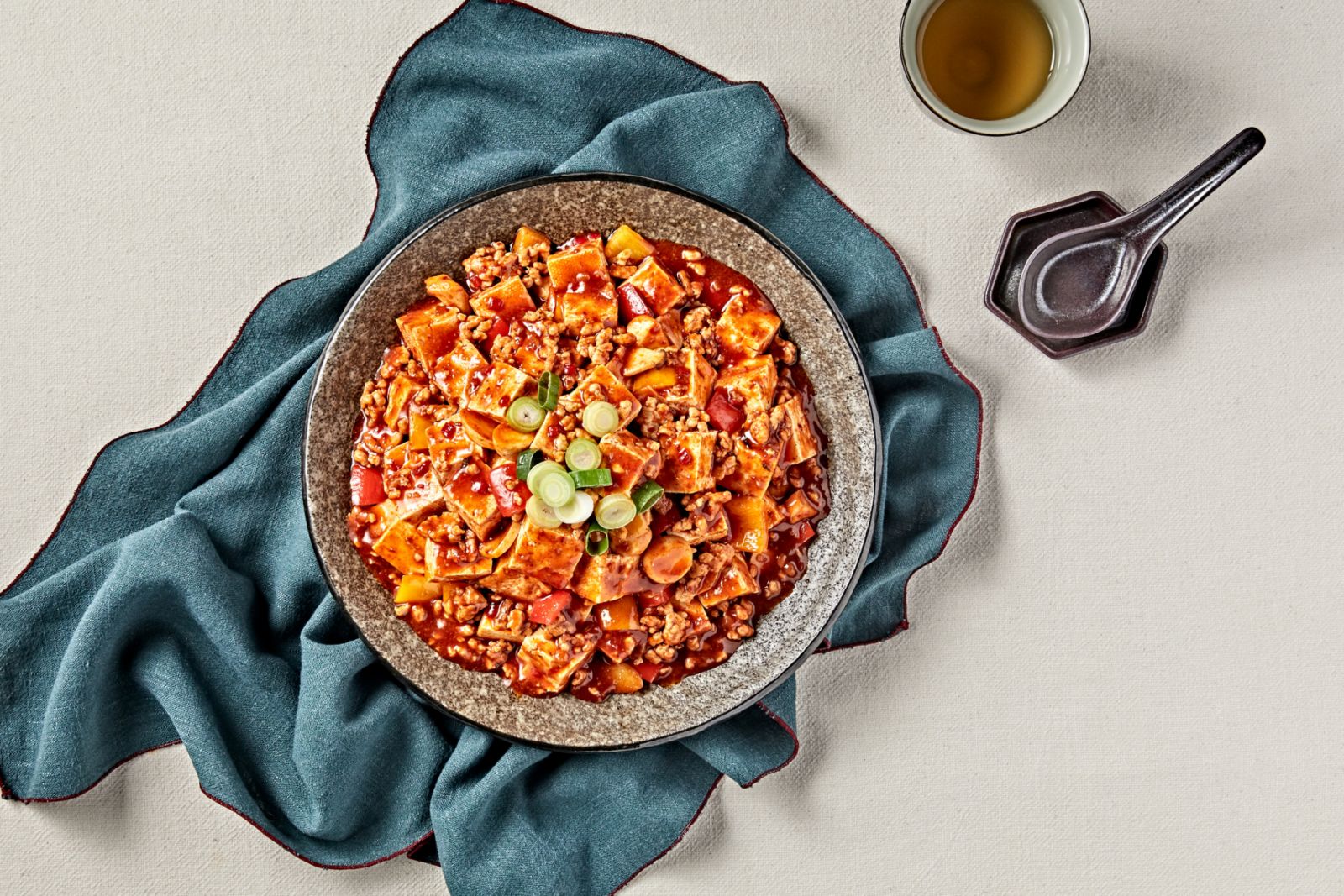 Mapa tofu (tofu set in a spicy sauce) (Photo: Getty Images)