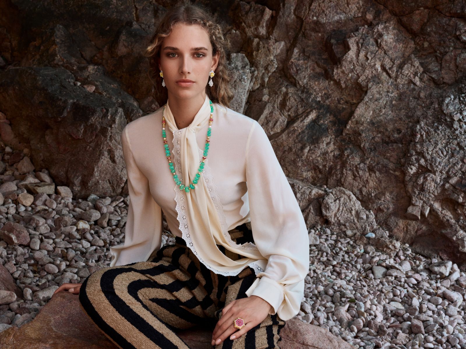 2024全新Treasure Island高級珠寶系列(Photo: Van Cleef & Arpels)