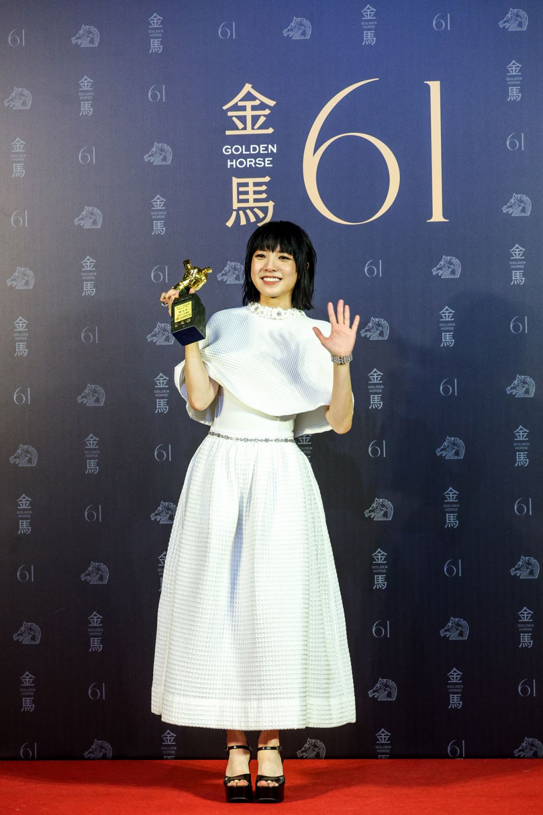 Hong Kong actress Chung Suet-ying poses after winning the best leading actress title at the 61st Golden Horse Awards film festival in Taipei on November 23, 2024. (Photo by I-Hwa CHENG / AFP) (Photo by I-HWA CHENG/AFP via Getty Images)