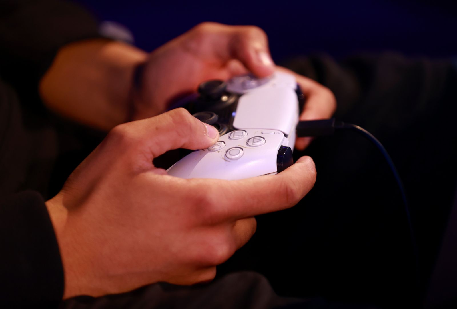 COPENHAGEN, DENMARK - JULY 15: Detail view of a PS5 controller during the FIFAe World Cup 2022 group stage as part of the FIFAe Finals 2022 on July 15, 2022 in Copenhagen, Denmark. (Photo by Gonzalo Arroyo - FIFA/FIFA via Getty Images)
