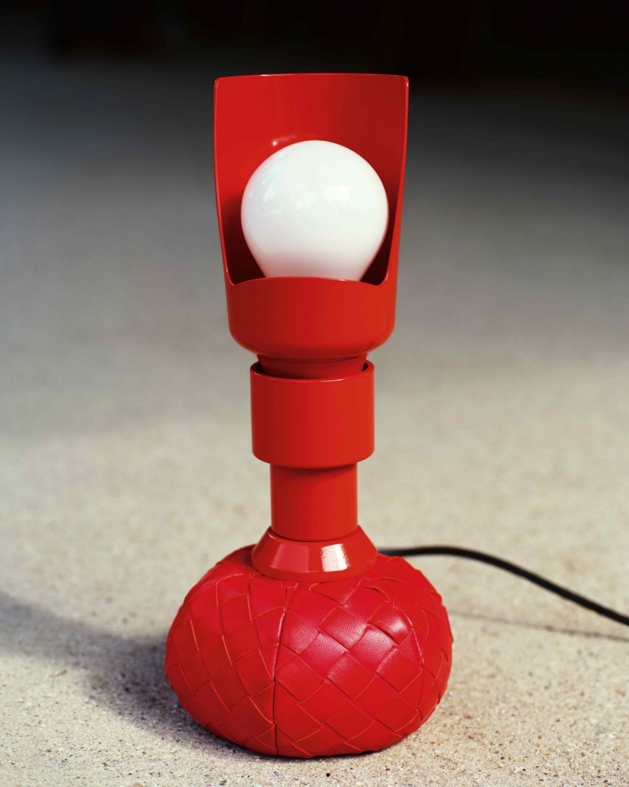An adjustable reflector to provide either direct or indirect light