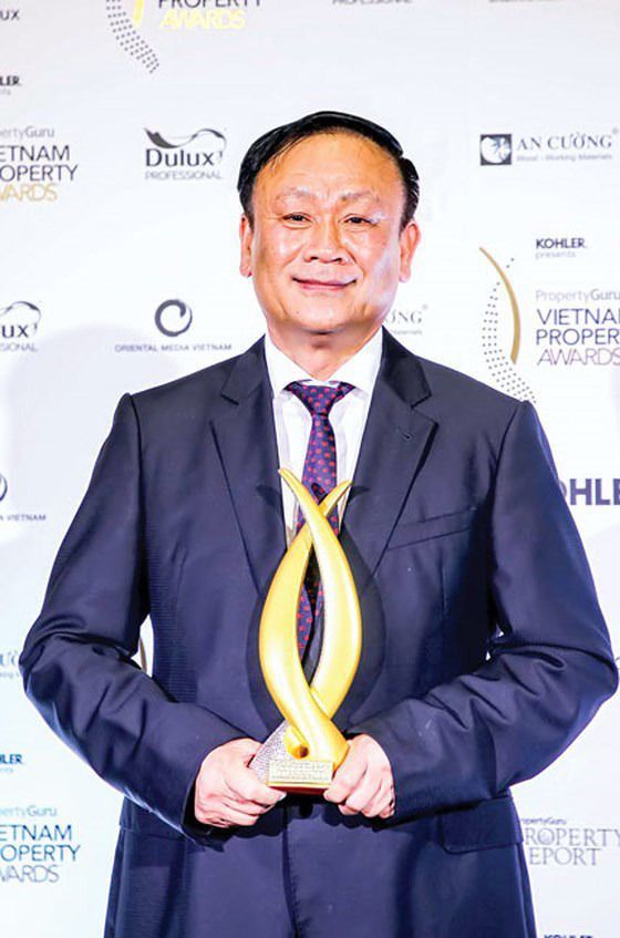 Doanh nhân Huỳnh Bá Lân