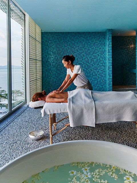 waves of relaxation offered by COMO Point Yamu's spa