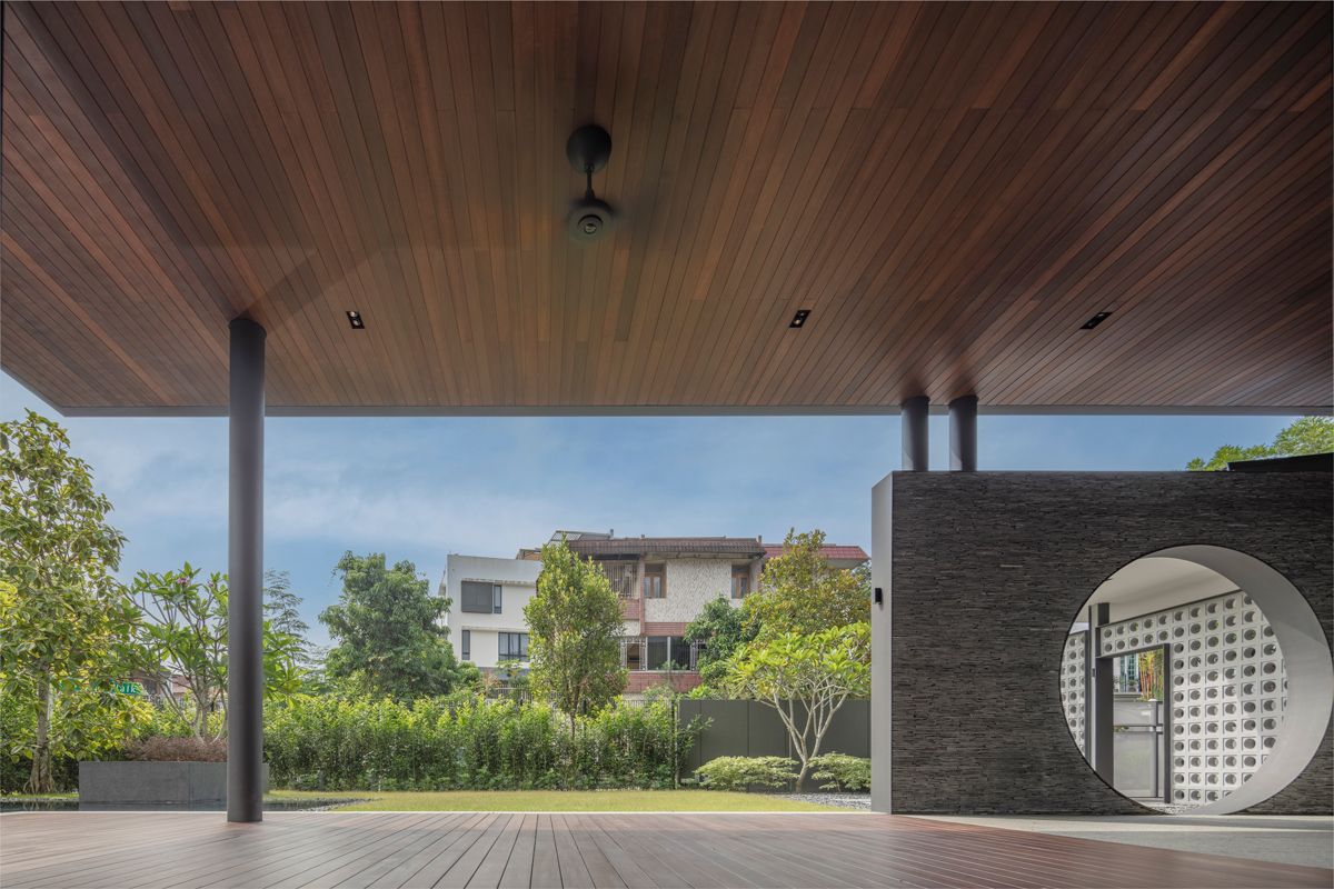 Deep verandah provides ample room to lounge and entertain