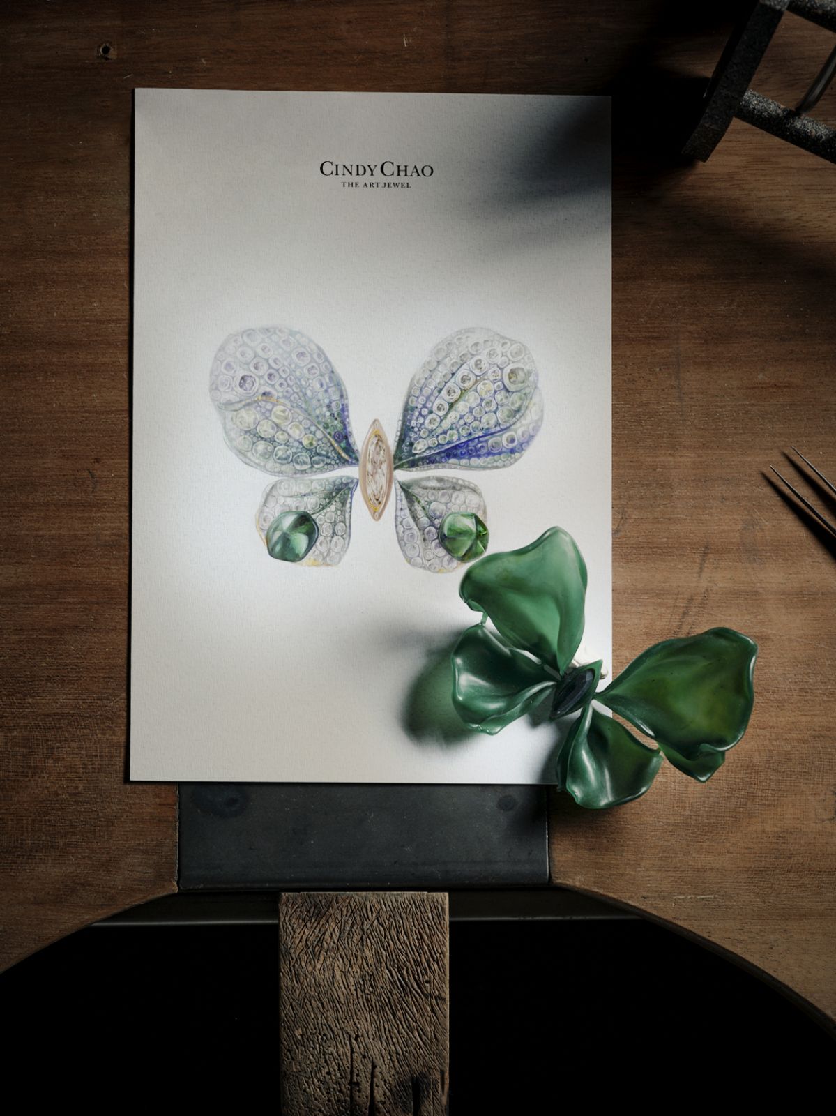 Annual Butterfly คอลเล็กชั่นที่แสดงถึงความเป็นประดิษฐ์กรรมงานศิลป์ของแบรนด์อย่างชัดเจน