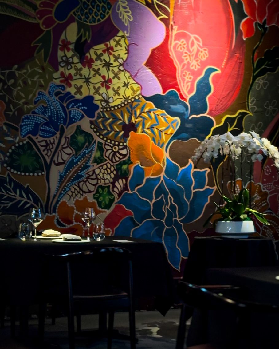 Modern interpretations of batik prints on the wall mural (Photos: Beta KL)