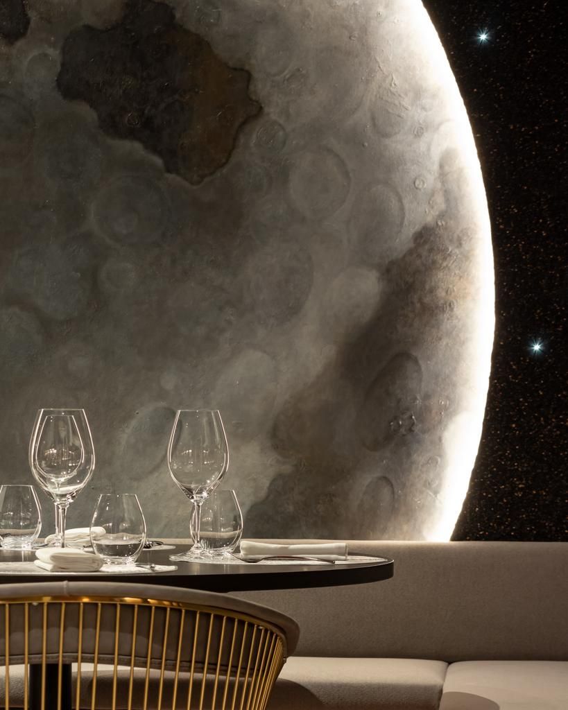 An ethereal escape at the DC 3.0 “Moonbar Fine Dining” cocktail lounge (Photos: DC Restaurant)
