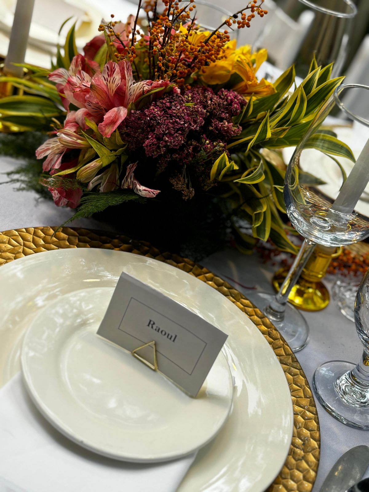 Rocio Olbes' tropical Thanksgiving setup