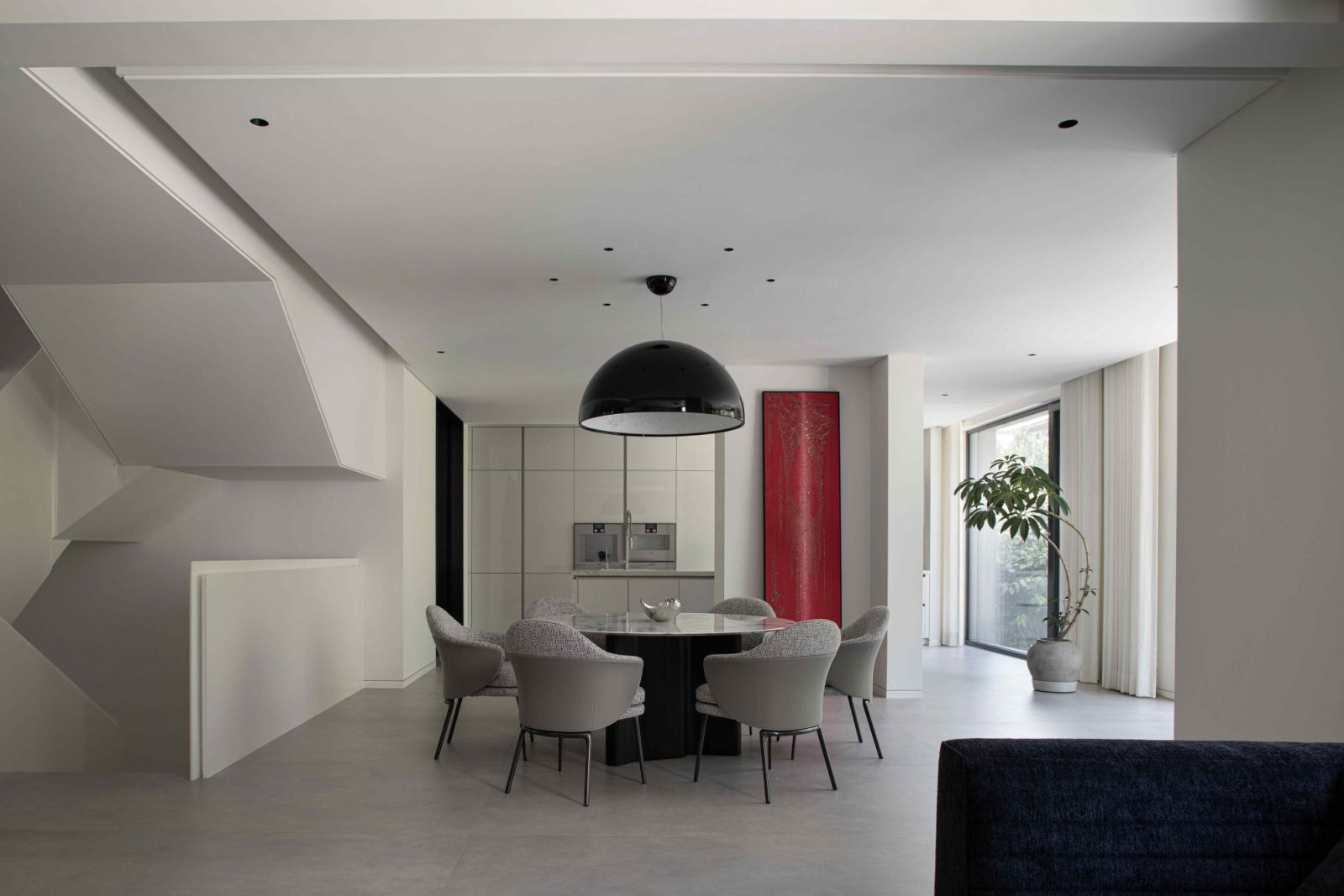 The communal area on the upper level