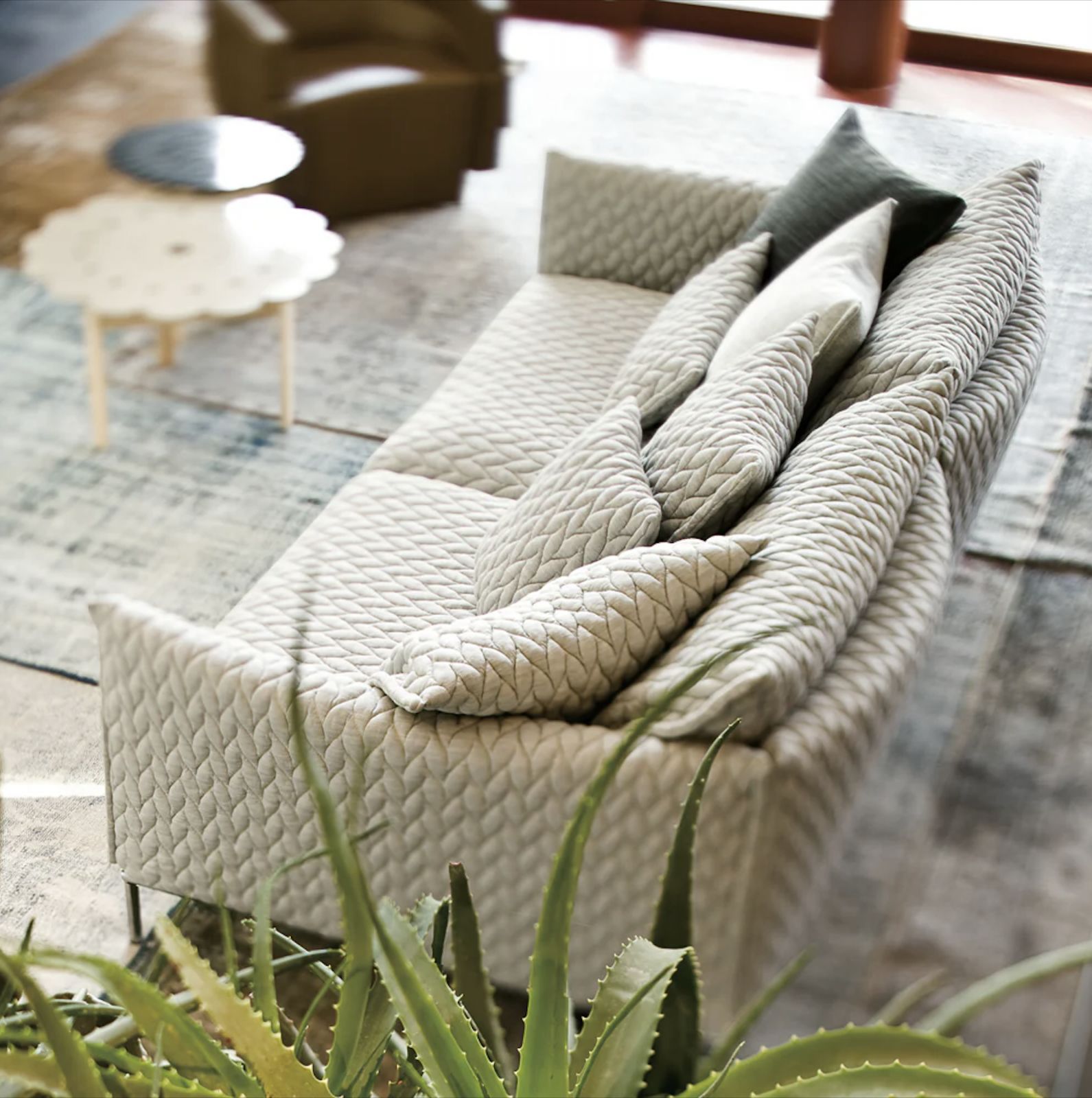 Gentry Couch by Casabella