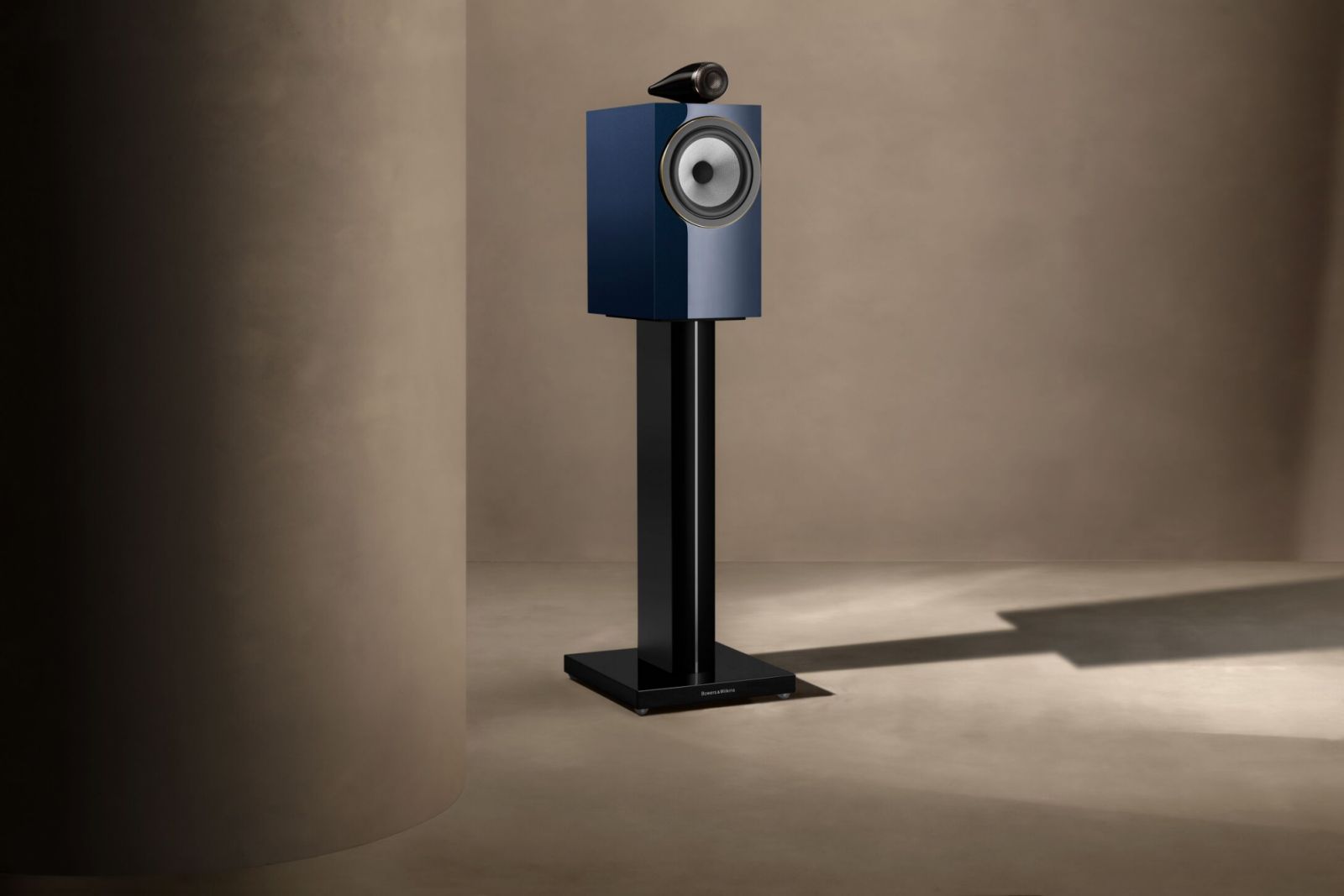 Audio United Pte Ltd - Bowers & Wilkins