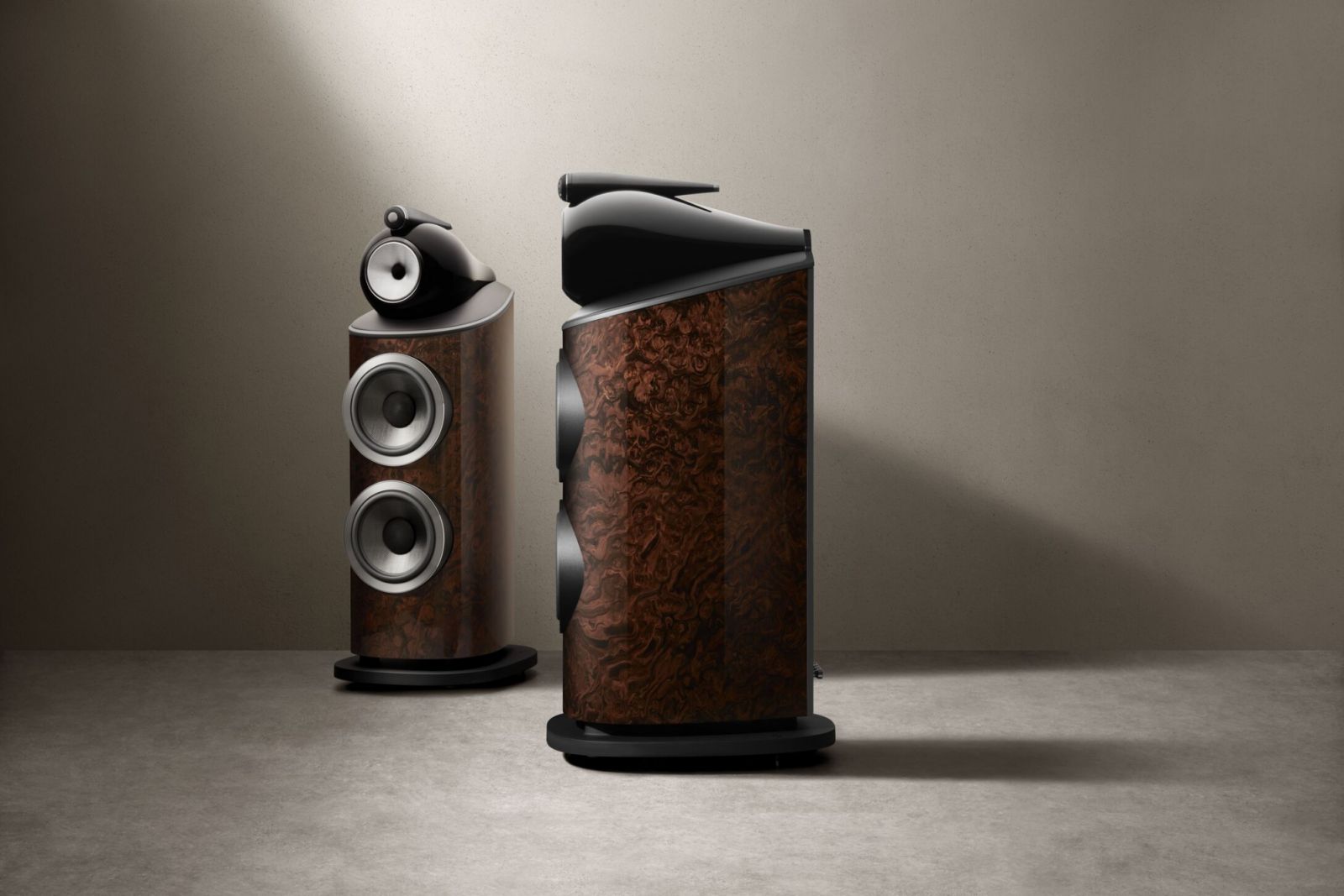 Audio United Pte Ltd - Bowers & Wilkins