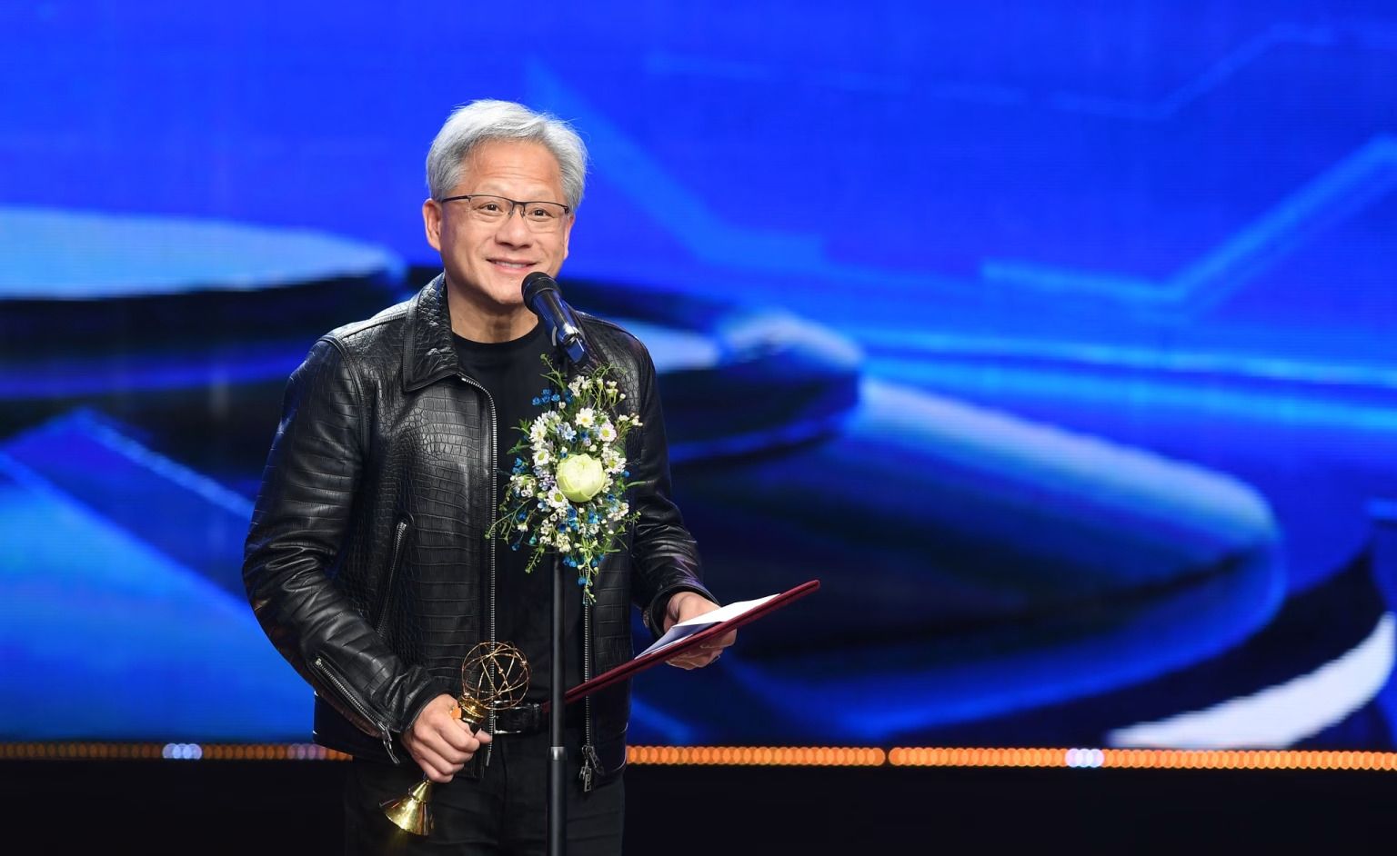Ông Jen-Hsun Huang, CEO Nvidia nhận giải thưởng vì tiên phong trong việc phát triển các nền tảng điện toán tăng tốc
