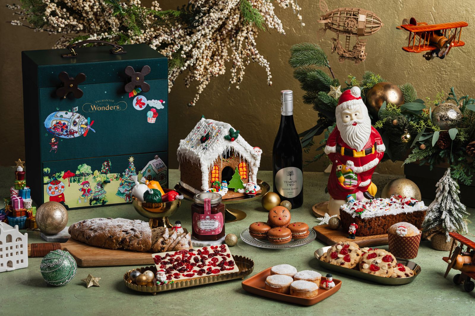 EDSA Shangri-La's Enchanted Wonders Hamper (Photo: EDSA Shangri-La)