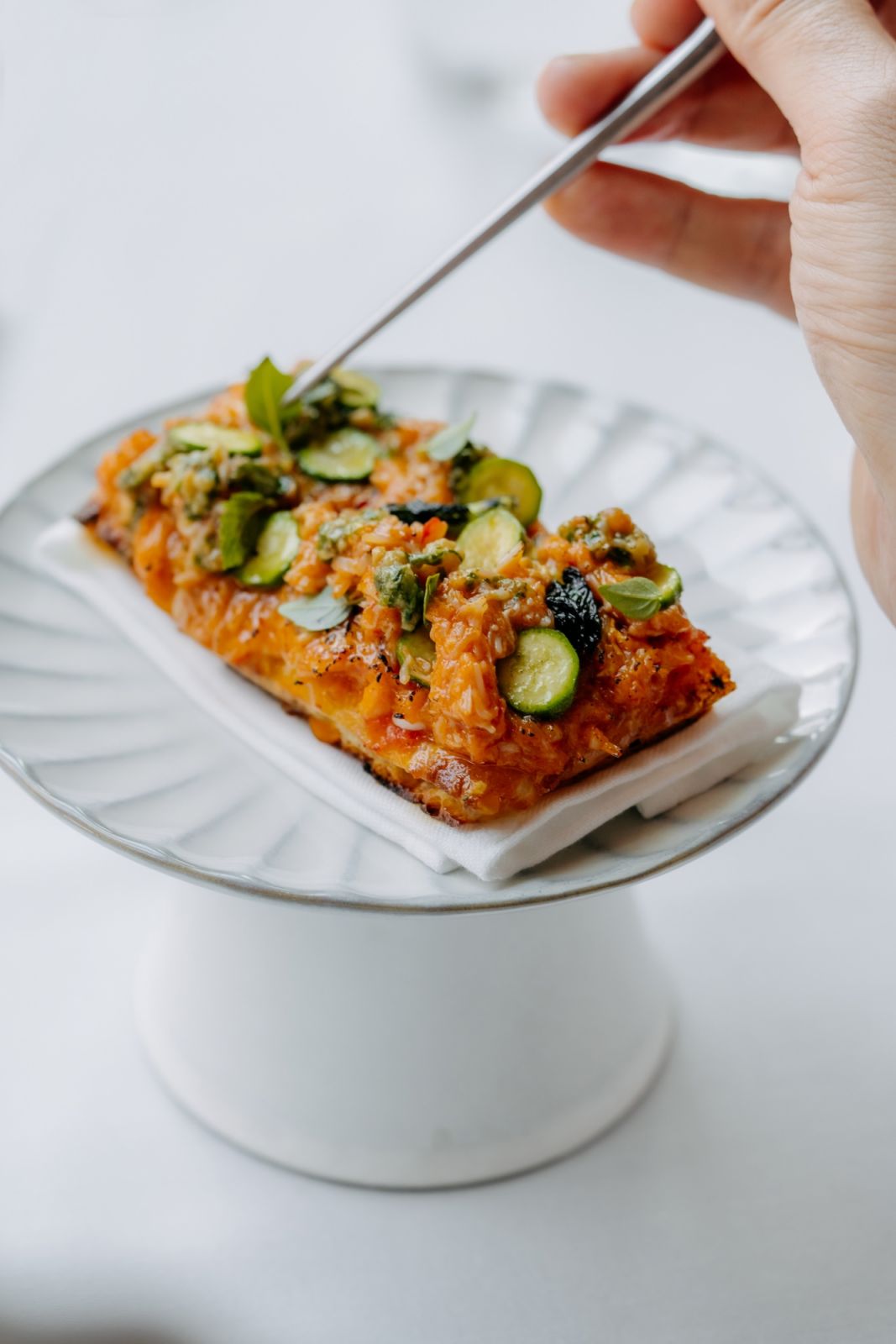 Pizzette, chilli king crab, basil zuchini