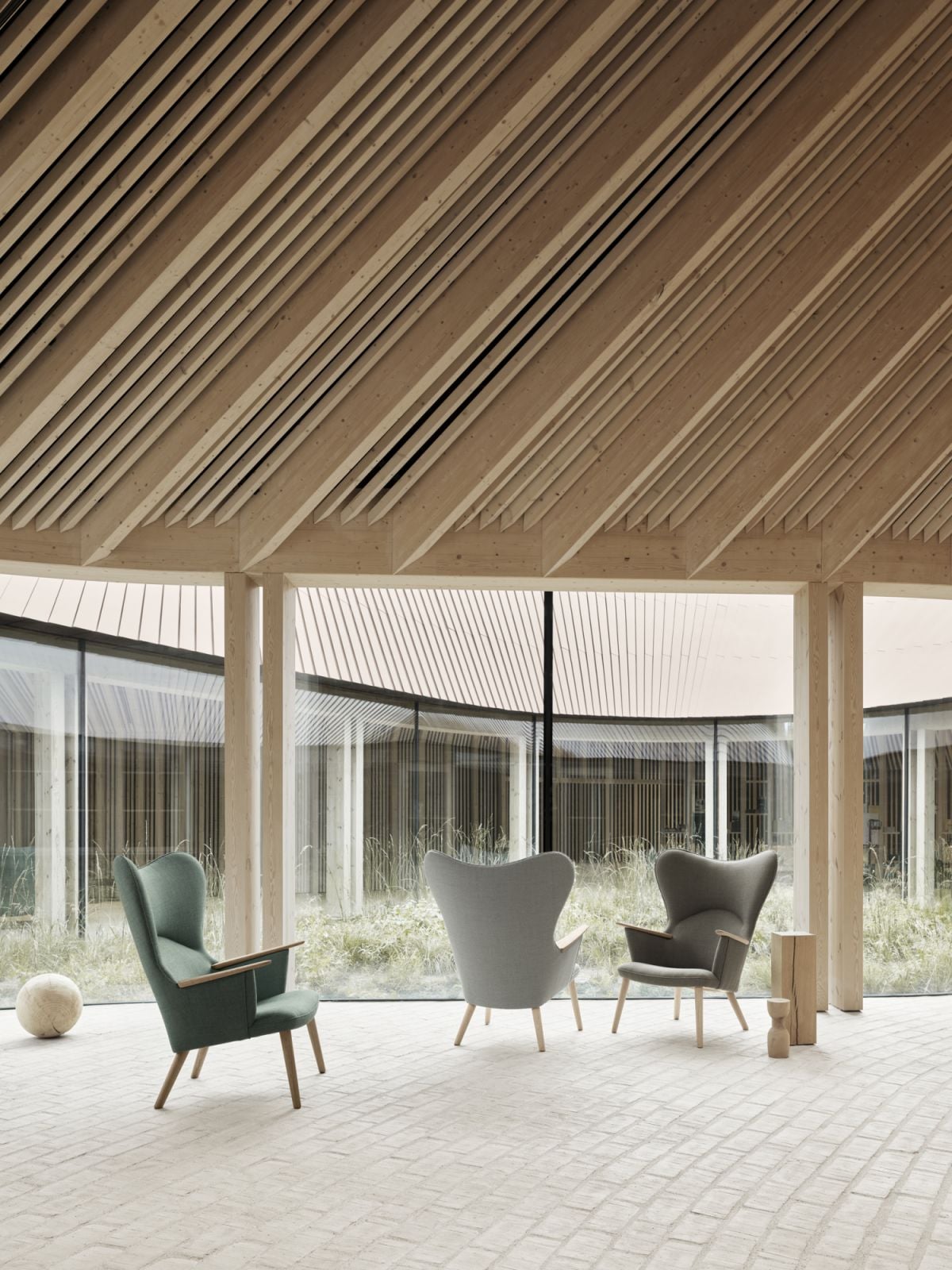 Carl Hansen & Søn CH78 Lounge Chair (Photo: Carl Hansen & Søn)