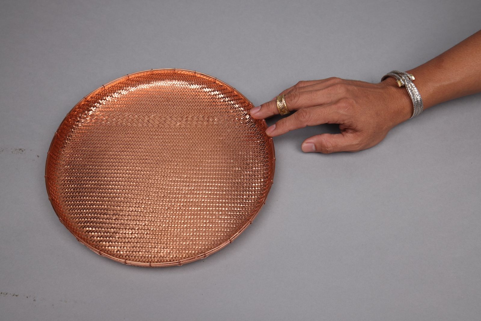 Mark Wilson's Joana Tray in woven copper (Photo: Mark Wilson)