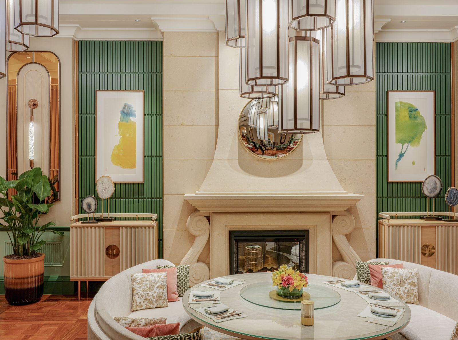 Fabulous neo-Orientalism at Xiao Ting in Four Seasons Hotel Macao by JJ Acuna (Photo: Anthony Tang, A2 Studio)