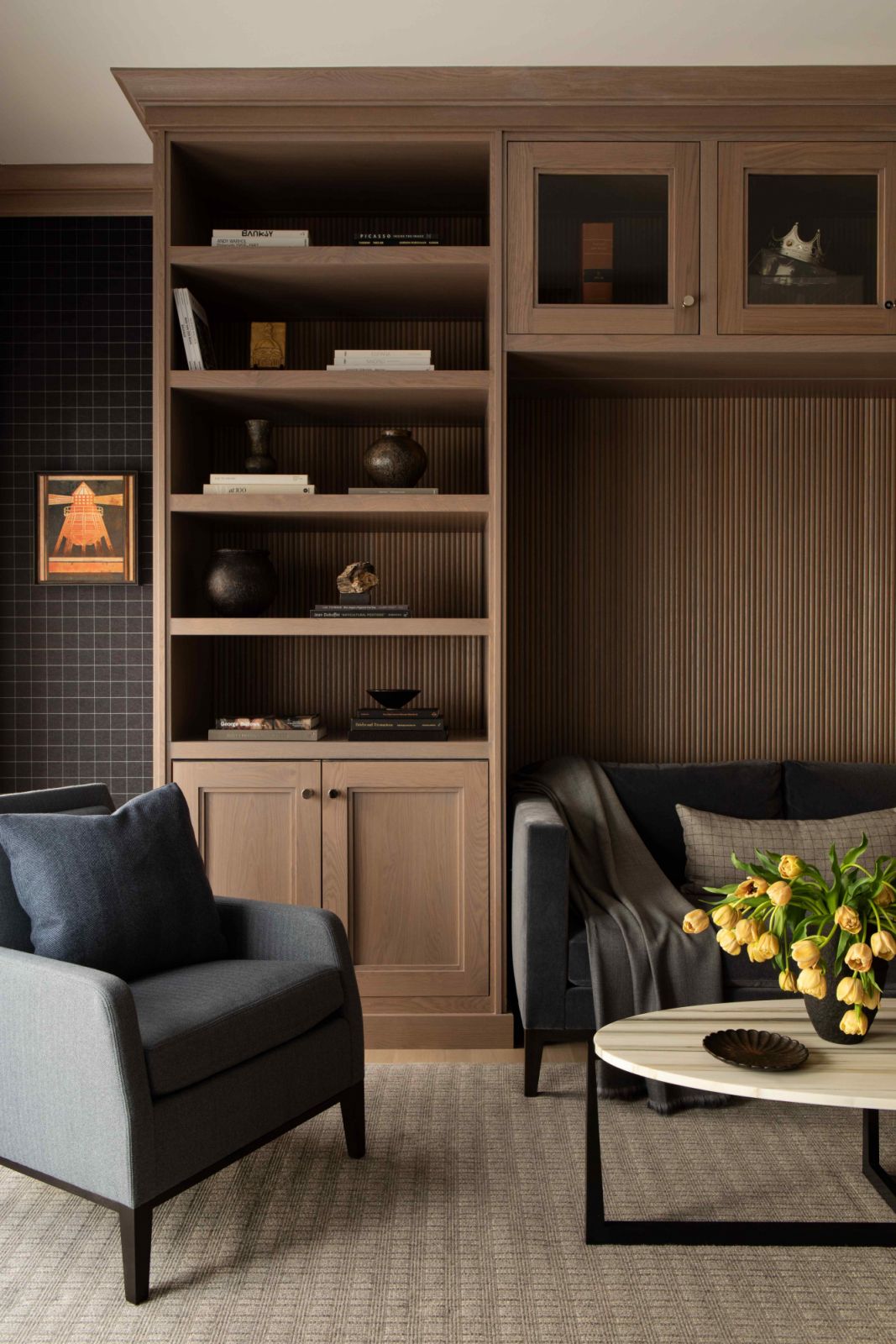 Warm, comfortable colours in the home office