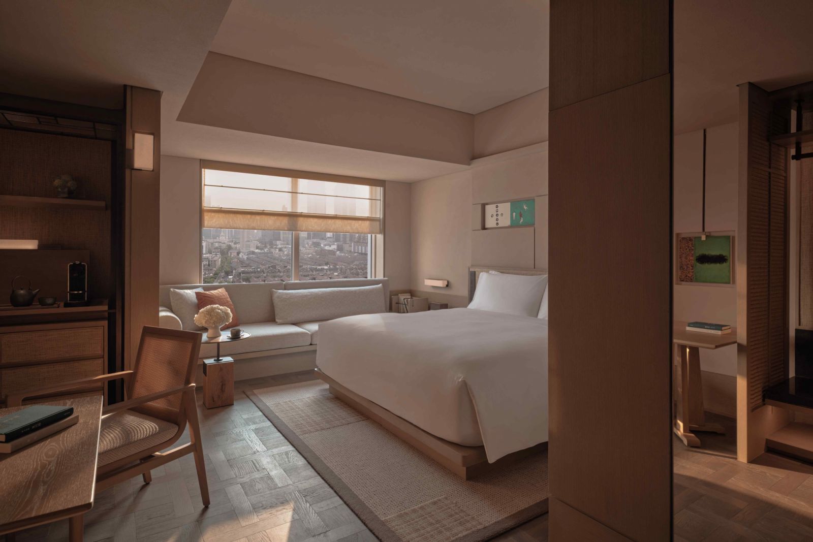 Expansive windows bathe the spaces in natural light (Photo: Hyatt Hotels)