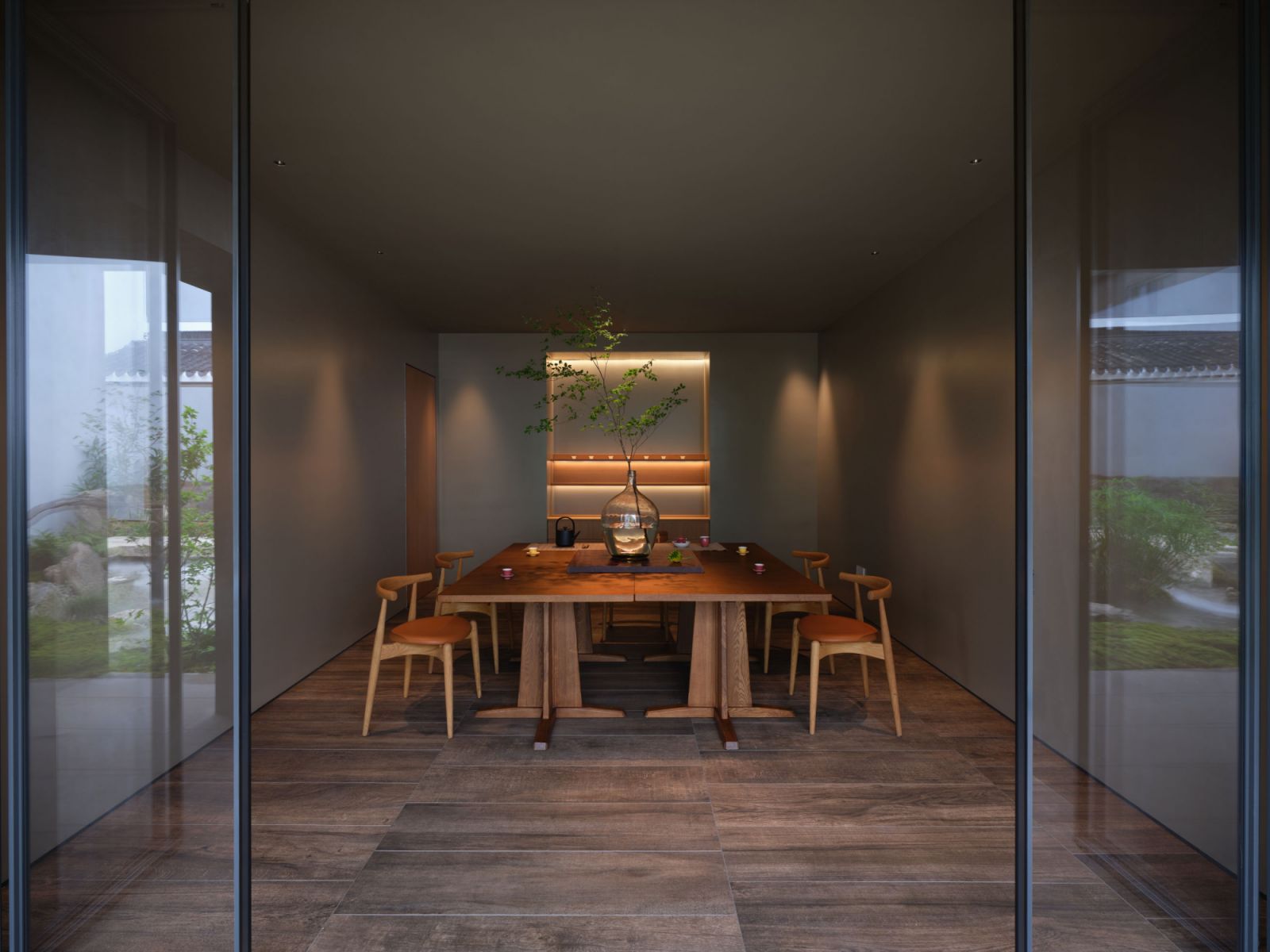 Framed views echo spatial techniques used in original Jiangnan designs (Photo: Cai Yunpu)
