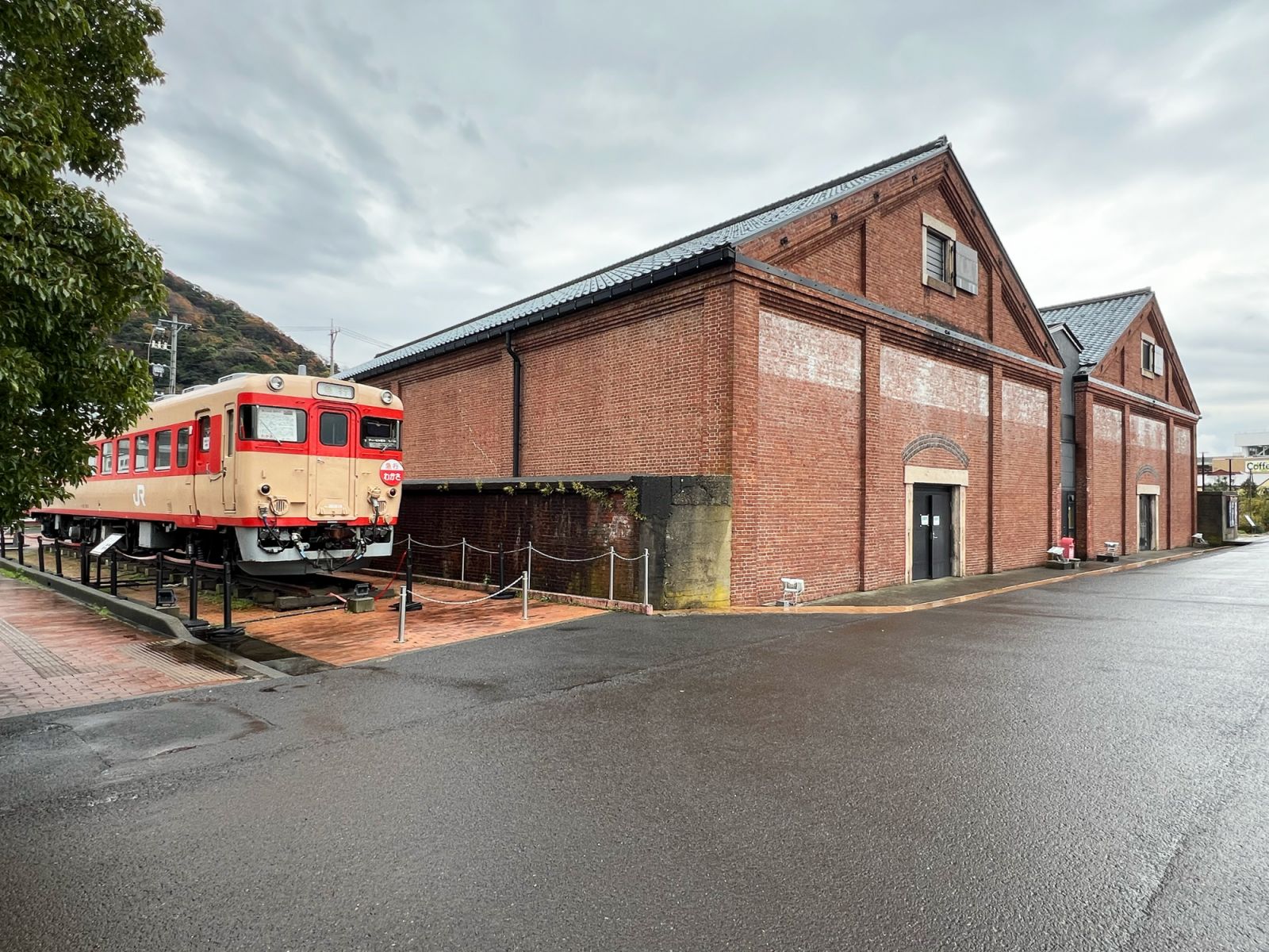 Tsuruga Red Brick Warehouse. (Photography by Maritess Garcia Reyes)
