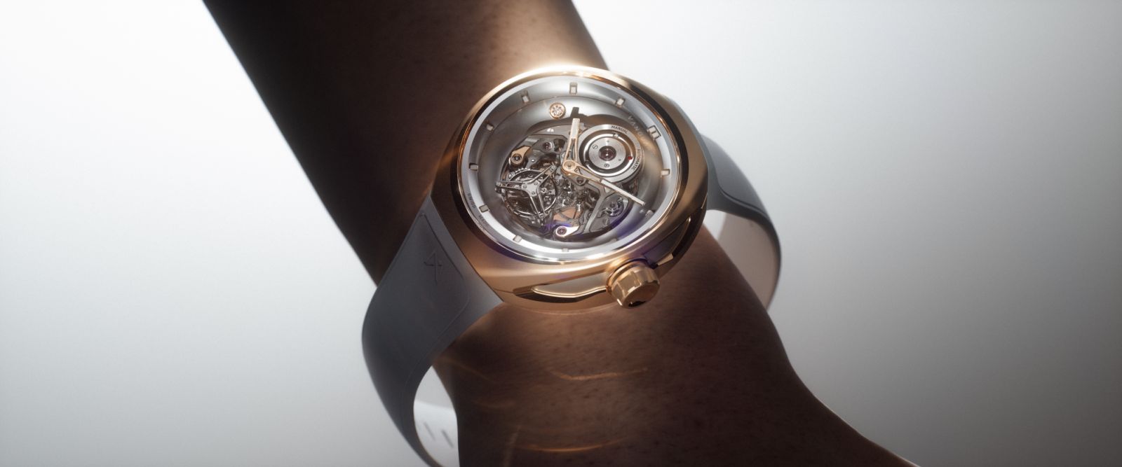 The Vanguart Orb in rose gold is a watch that approaches the uncharted (Photo: Courtesy of Vanguart)
