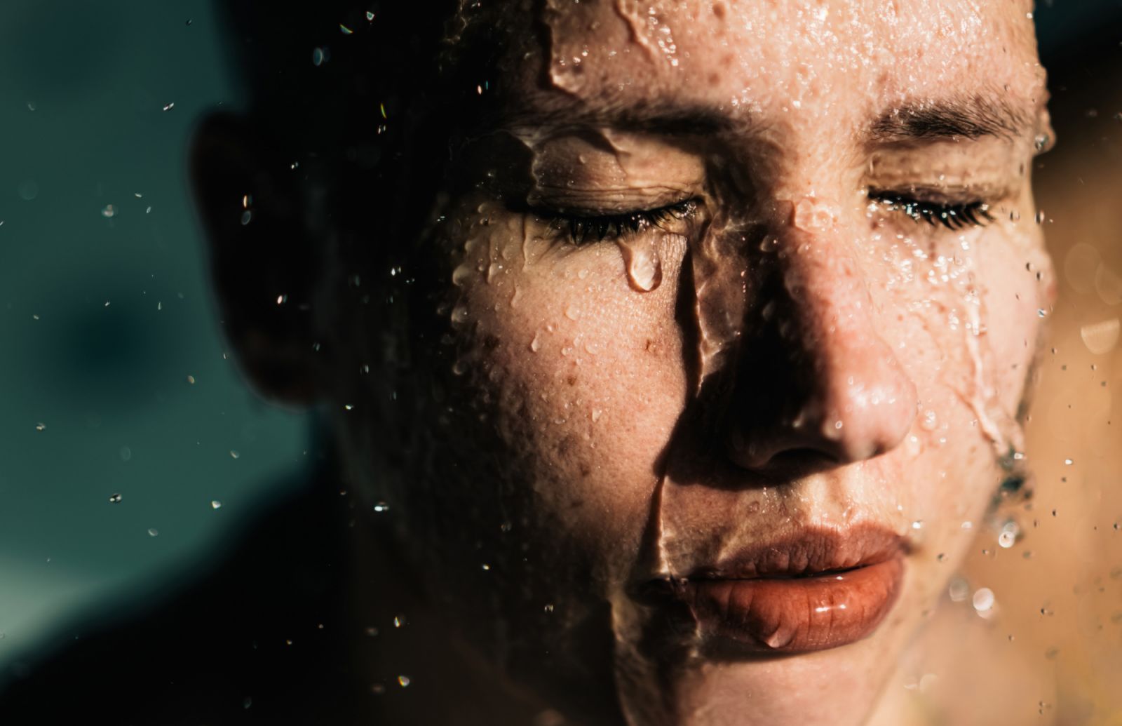 Keep your skincare routine simple yet consistent according to Dr Kaycee Reyes (Photo: Getty Images)