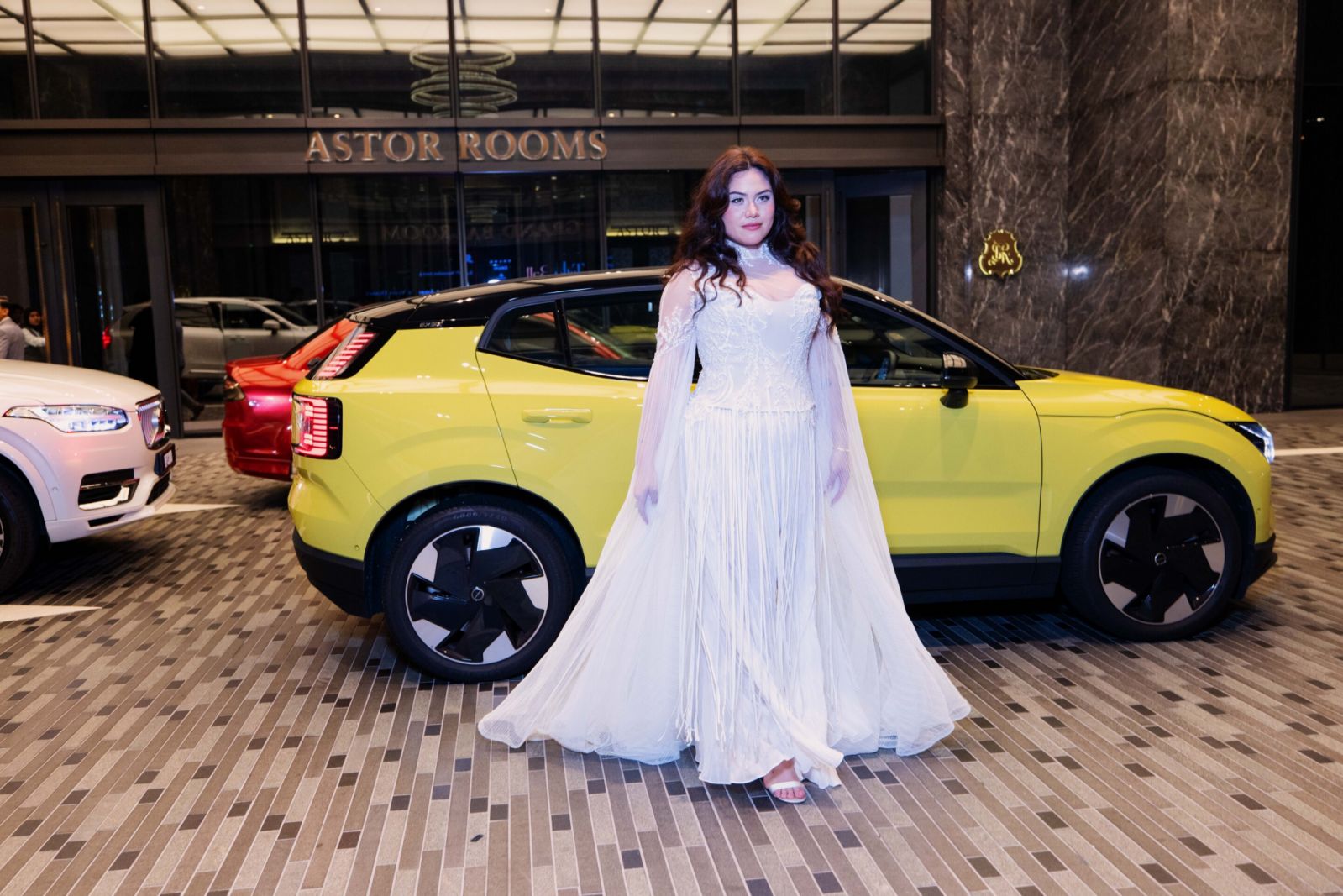 Entrancing entrance: Cheyenne Beh makes a splash in a vibrant Volvo EX30