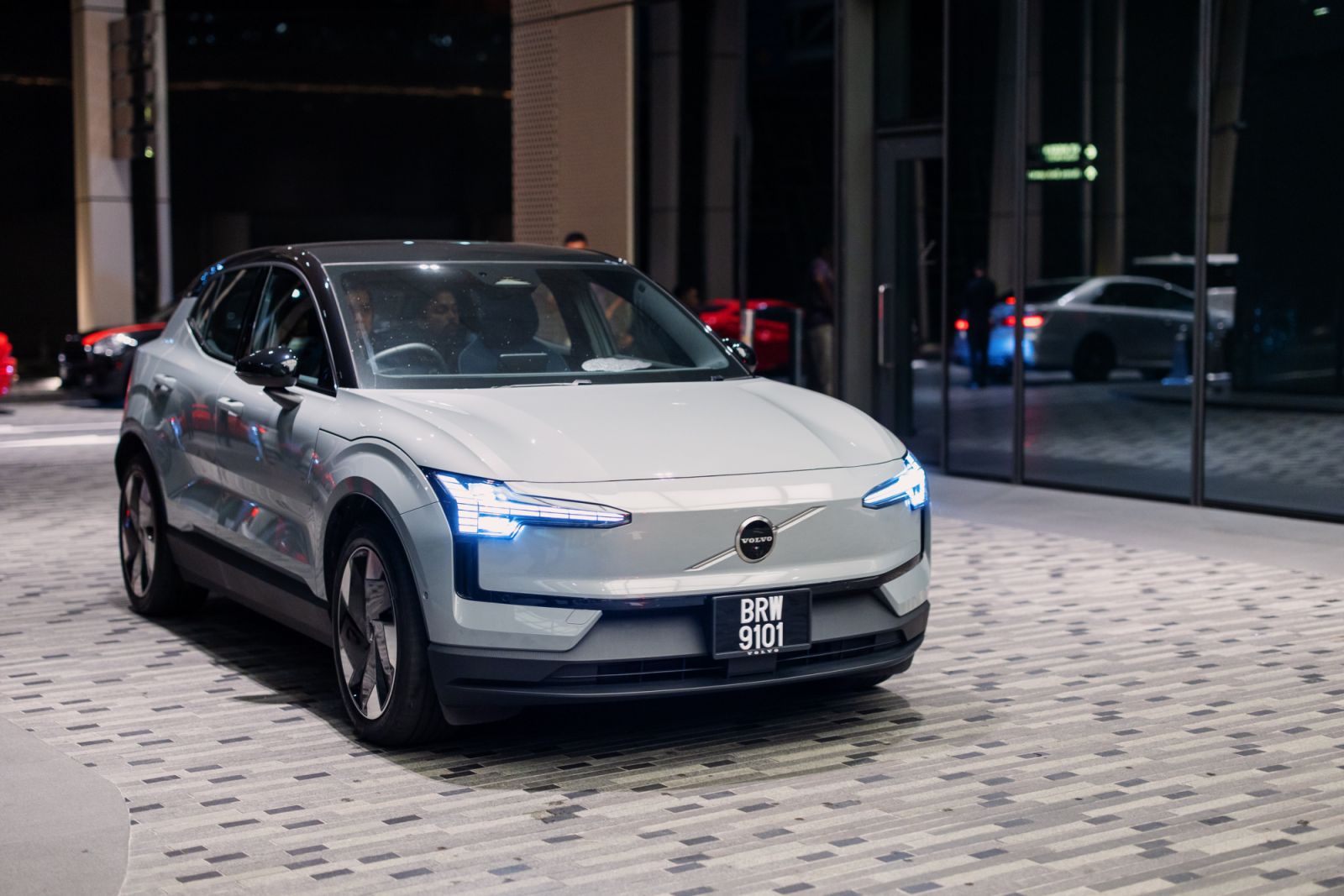 Volvo EX30