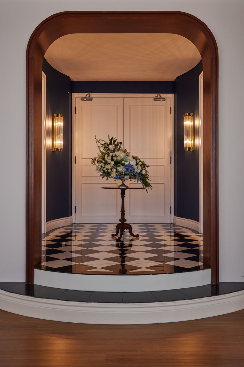 The foyer transports one to Parisian jazz age
