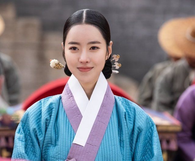 ซีรีส์ Queen: Love and War (ศึกชิงบัลลังก์พระมเหสี, 2020)