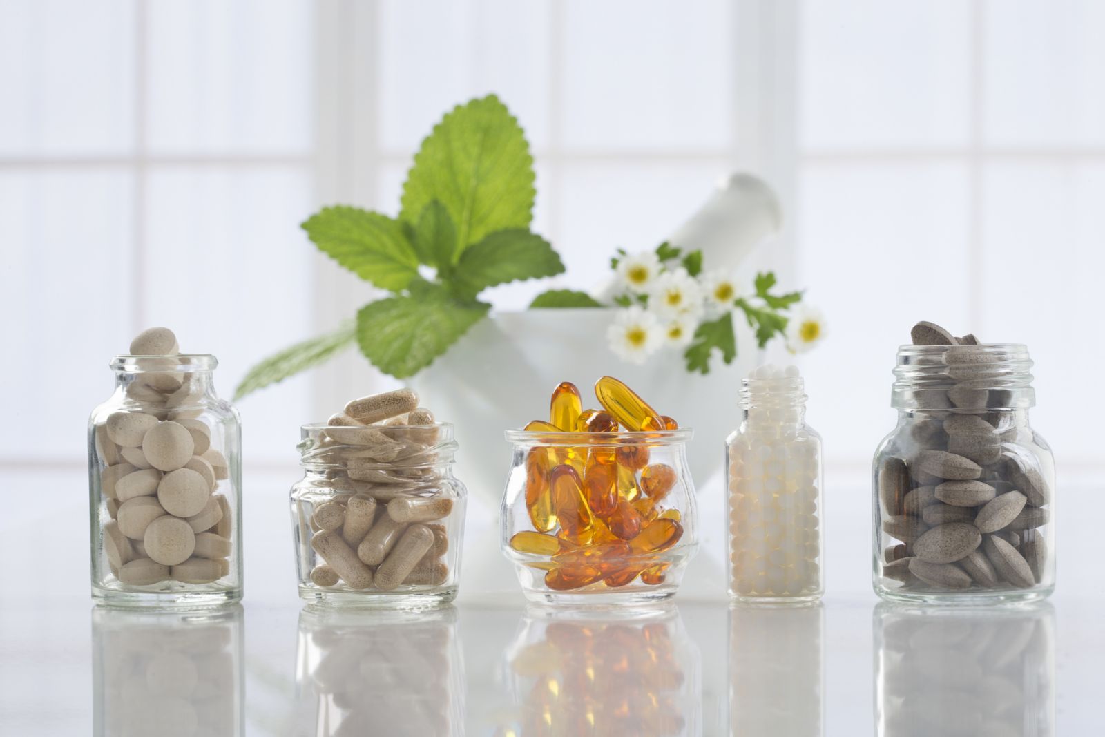Alternative health care fresh herbal ,dry and herbal capsule with mortar