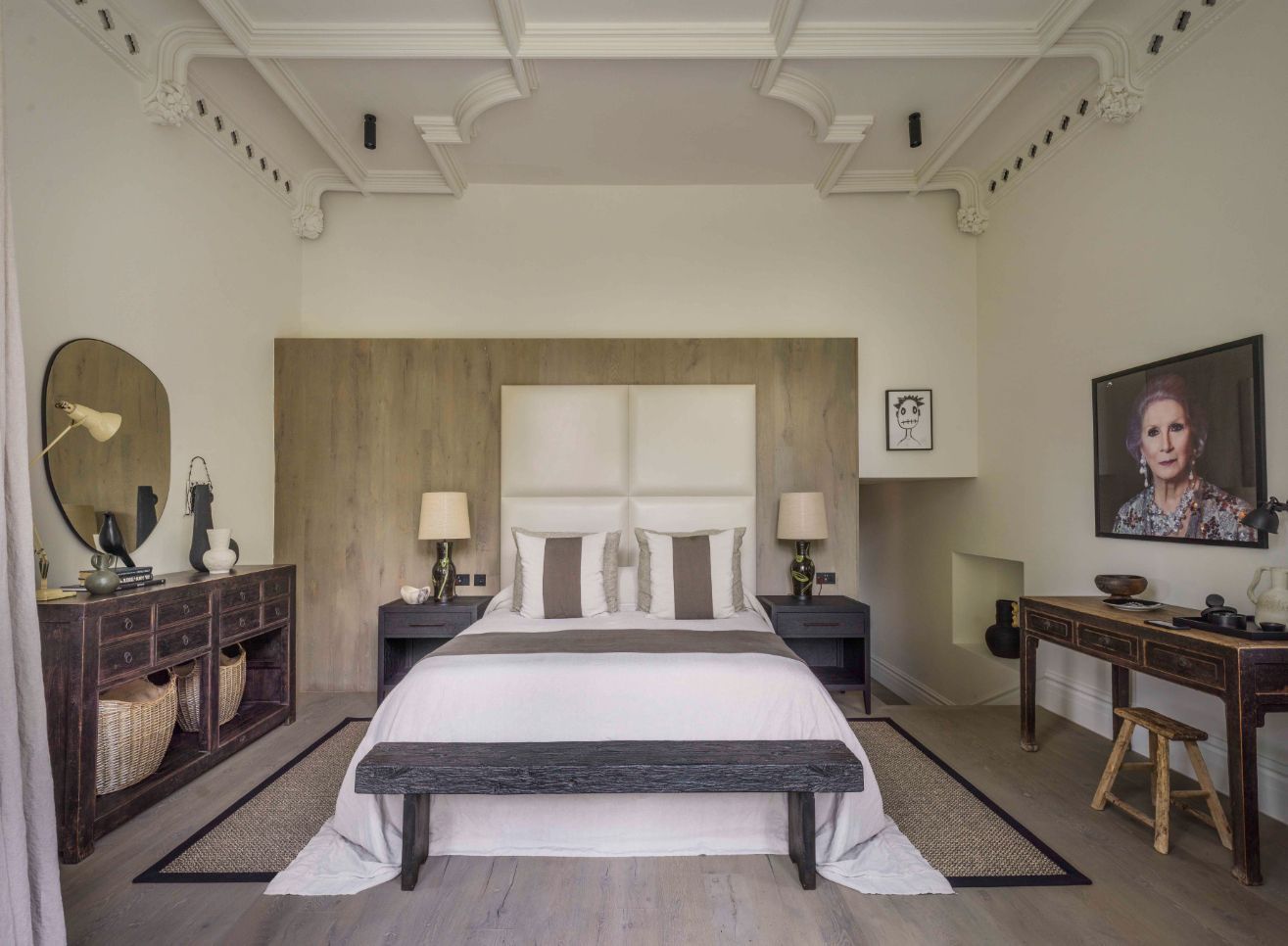 The master bedroom with cosy linen and other natural texture (Photo: Mel Yates)