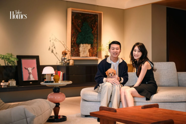 屋主Johnny(左)和Johanna(右)與愛犬。(Photo: Hank Tsai)