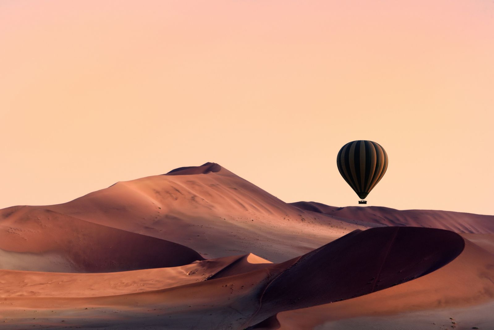 Namibia's dunes in namib-naukluft national par