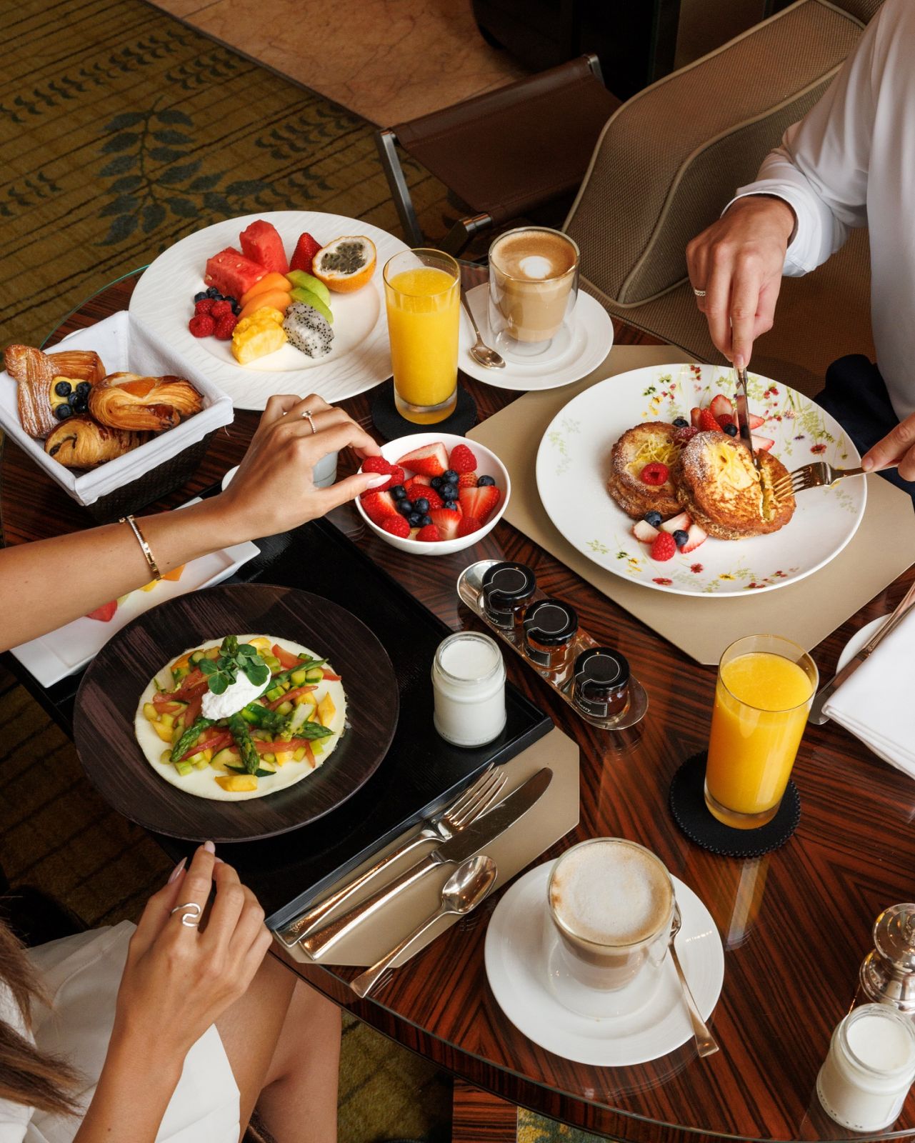 Four Seasons Hong Kong