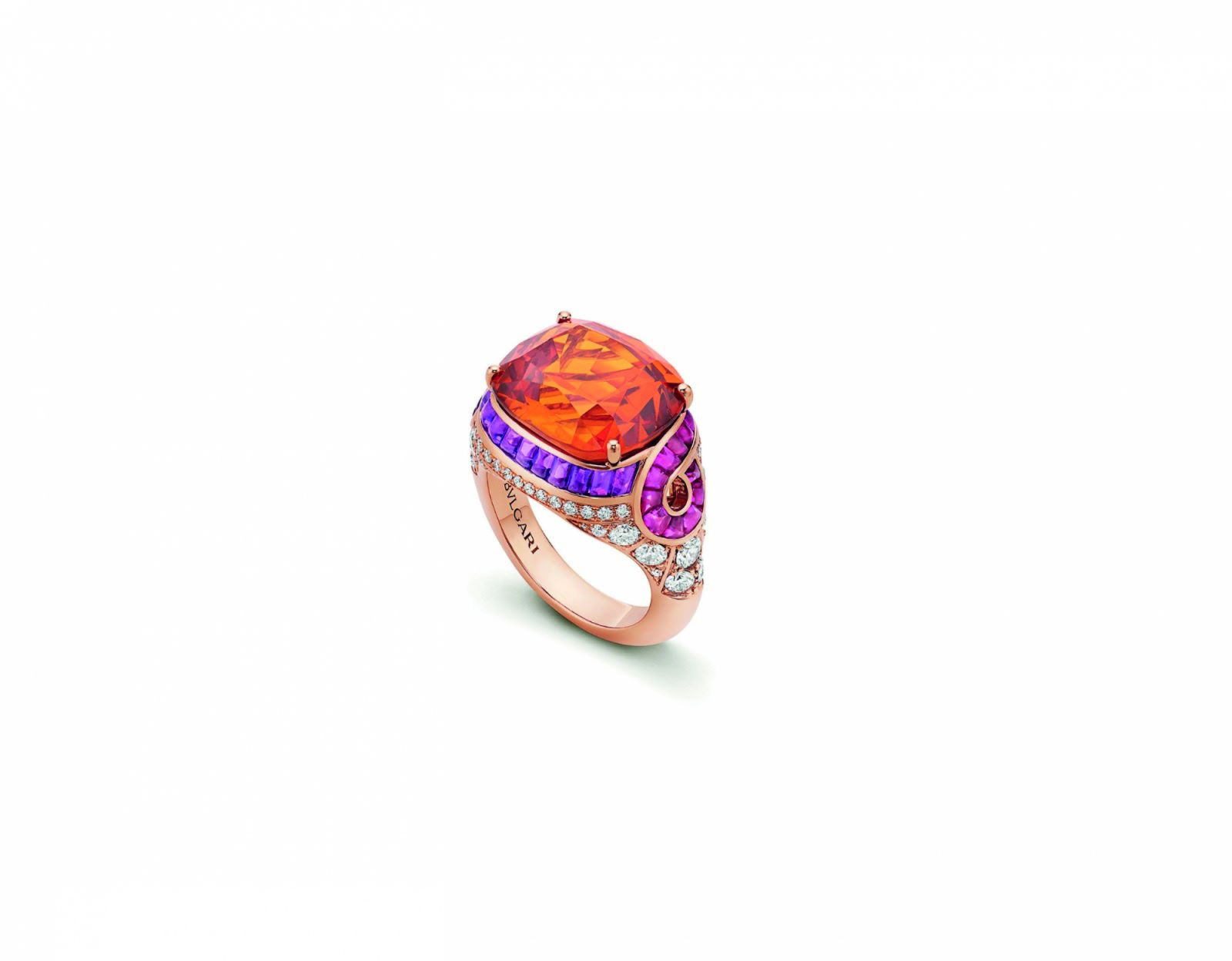 Bulgari Mandarin Garnet Sunburst戒指。(Photo: Bulgari )