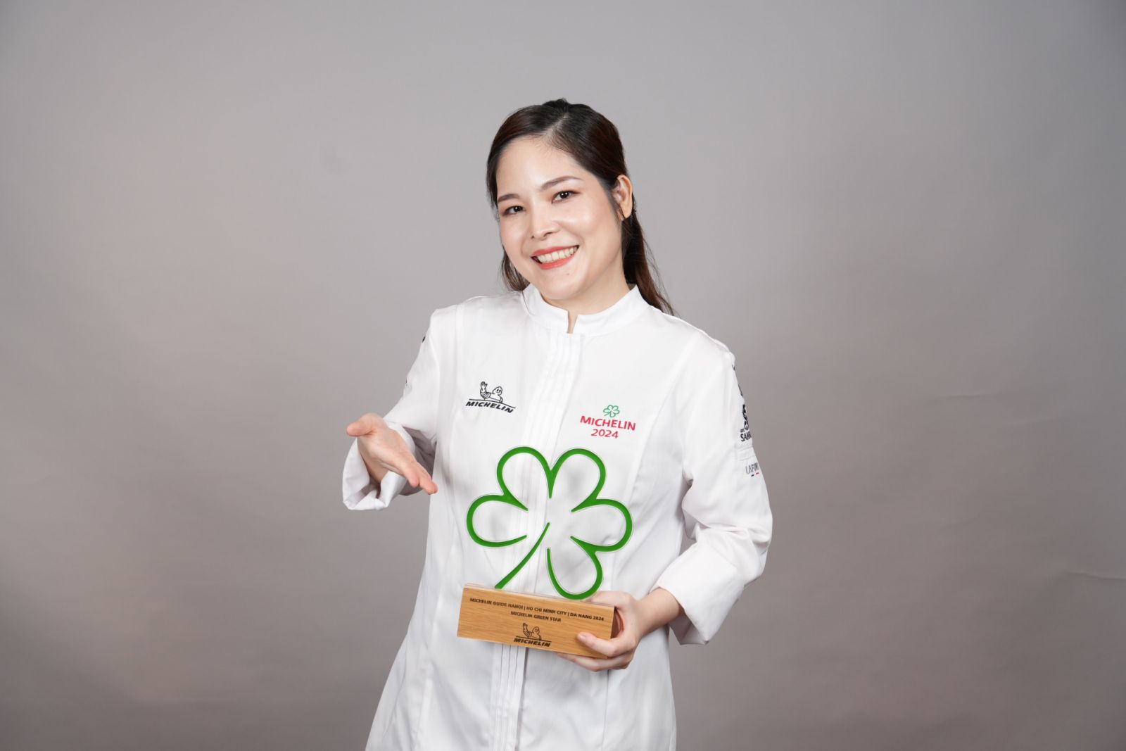 Nhà hàng Nén (Chef Summer Le) là nhà hàng đầu tiên tại Việt Nam nhận giải Ngôi sao xanh Michelin (Ảnh: Michelin Guide)
