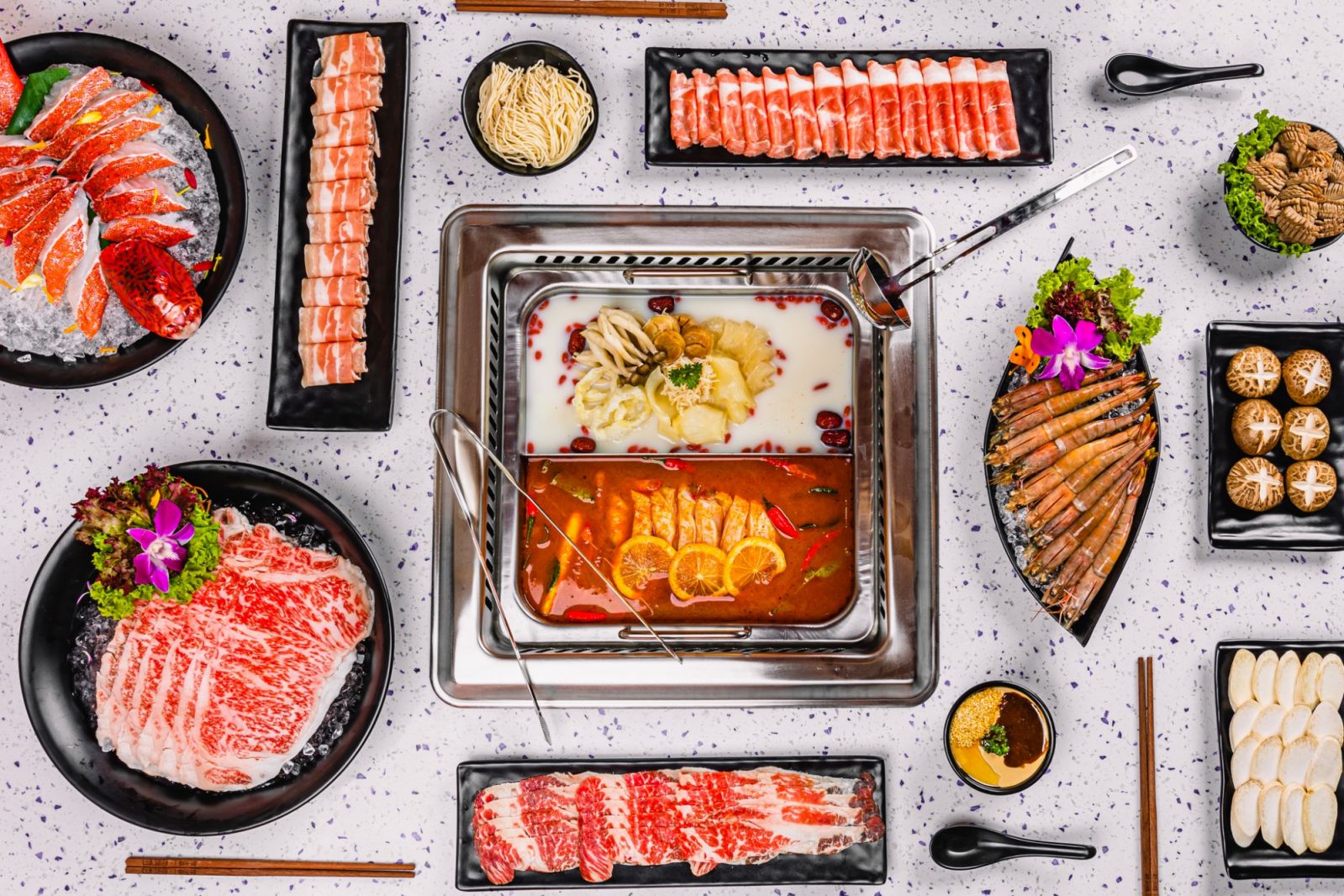 Hotpot Singapore: The best restaurants in Singapore for a comforting hotpot meal (Photo: Facebook / Wu Wang Guo)