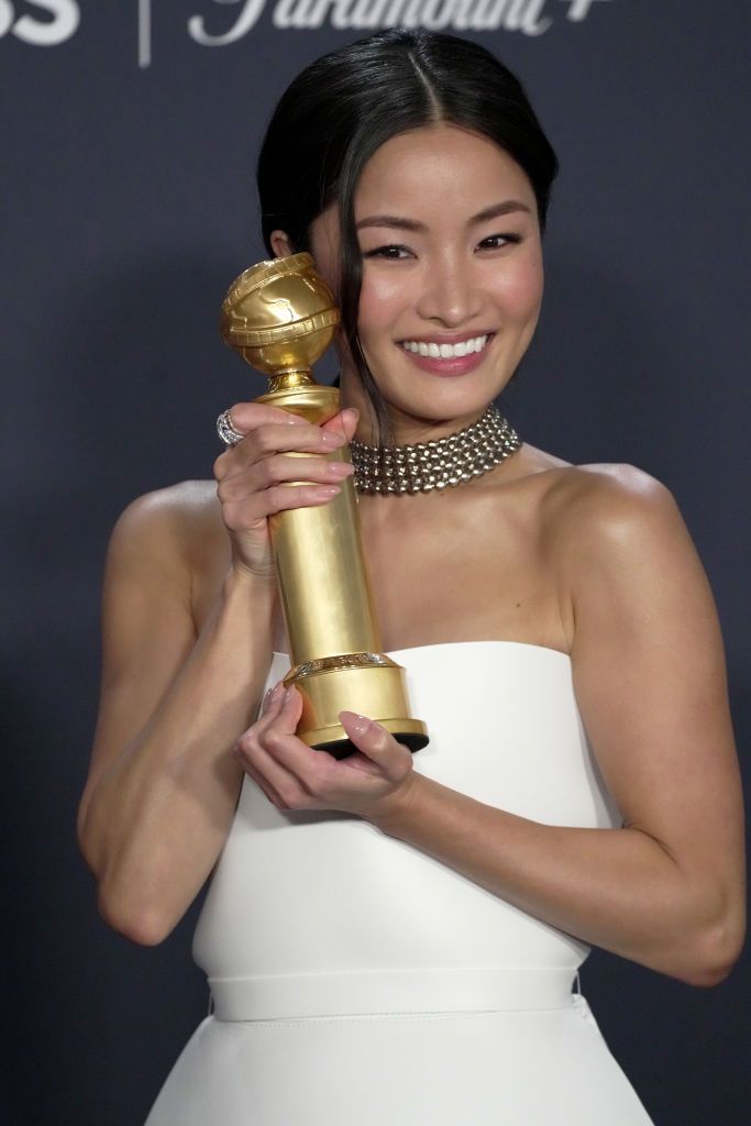 BEVERLY HILLS, CALIFORNIA - JANUARY 05: Anna Sawai, winner of the Best Performance by a Female Actor in a Television Series – Drama Award for “Shogun” poses in the press room at the 82nd Annual Golden Globe Awards at The Beverly Hilton on January 05, 2025 in Beverly Hills, California. (Photo by Jeff Kravitz/FilmMagic)