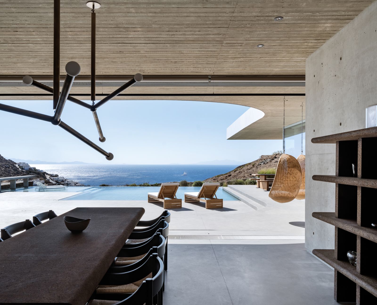 Like the living room, the dining area also enjoys an open expanse with nature