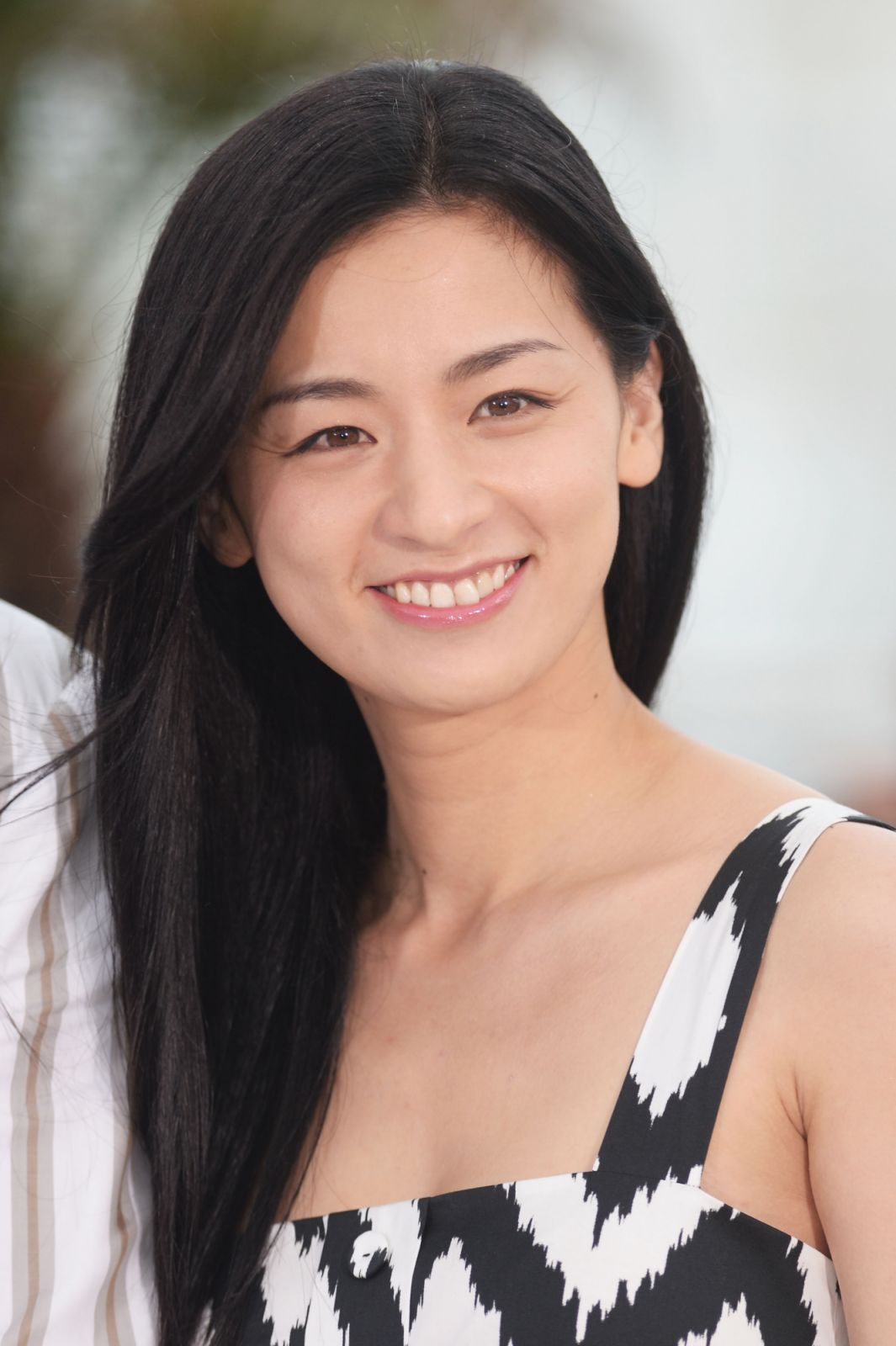 attends the 'Soshite Chichi Ni Naru' Photocall during the 66th Annual Cannes Film Festival at the Palais des Festivals on May 18, 2013 in Cannes, France.
