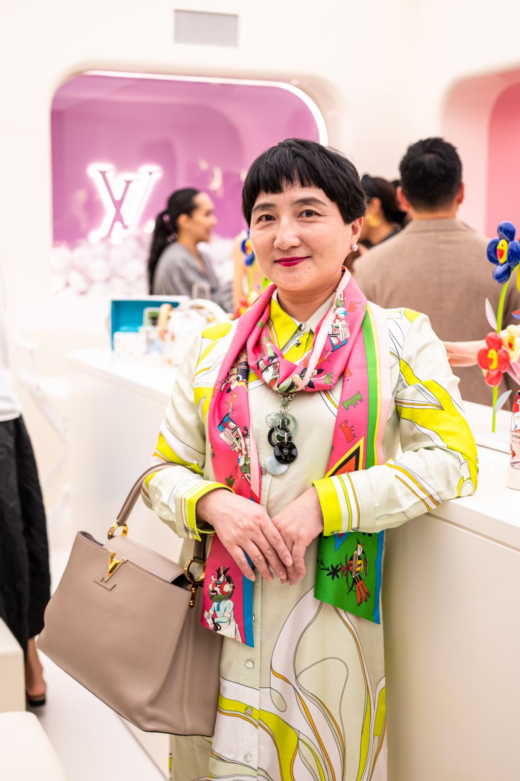 chima様】Louis Vuitton アスタープレイス