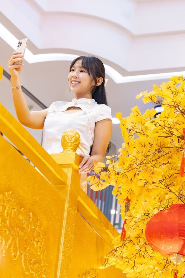 Chinese New Year decorations at 1 Utama