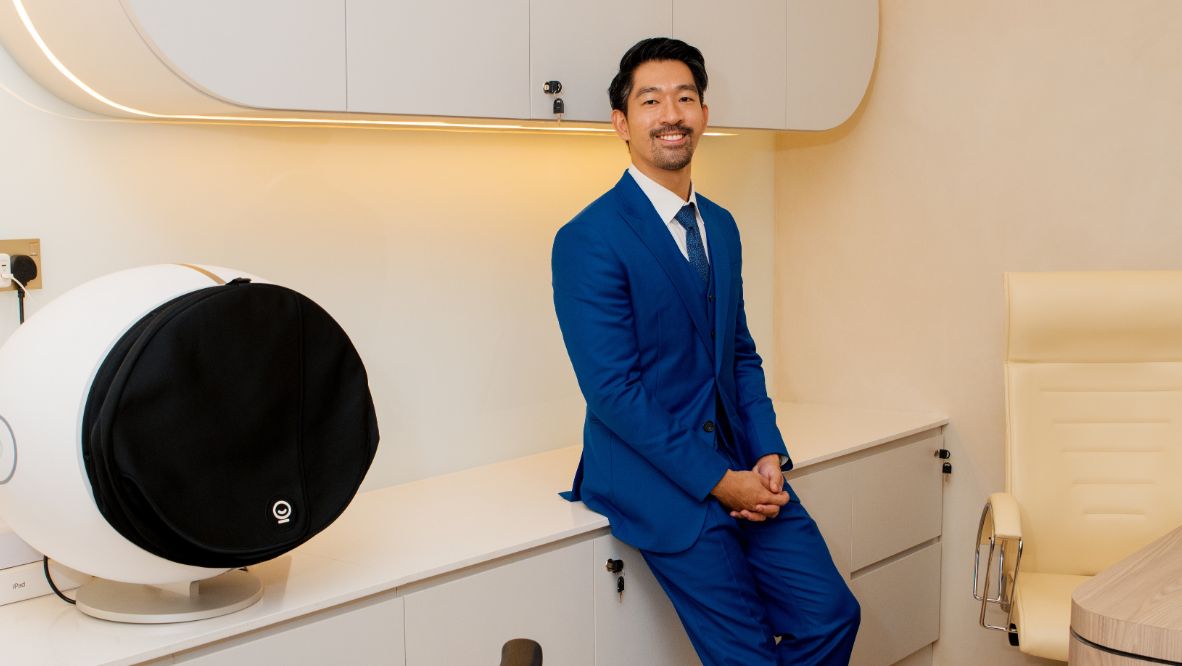 Dr Chong Ian of Euphie Clinic
